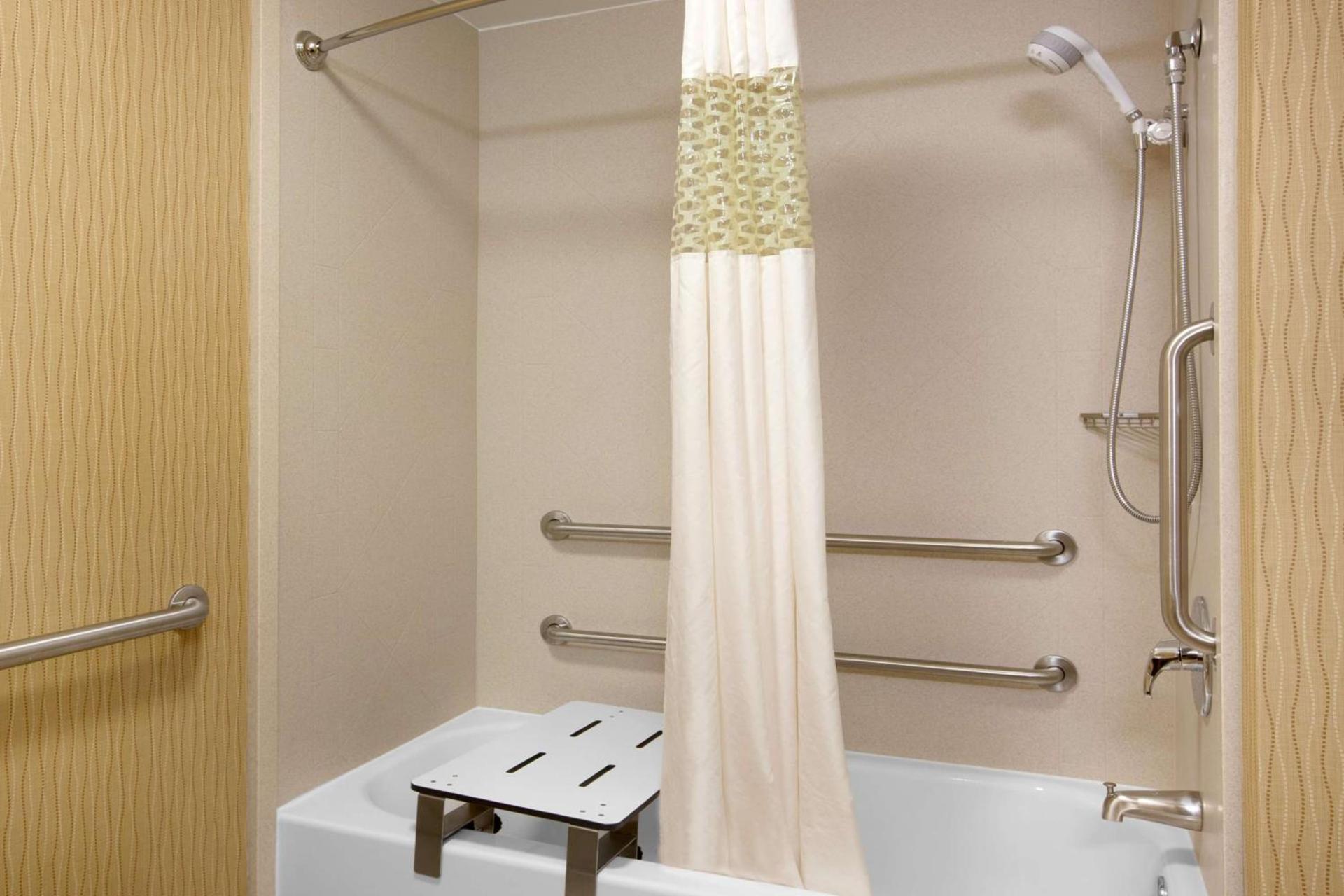 Hampton Inn Boston/Braintree photo 16