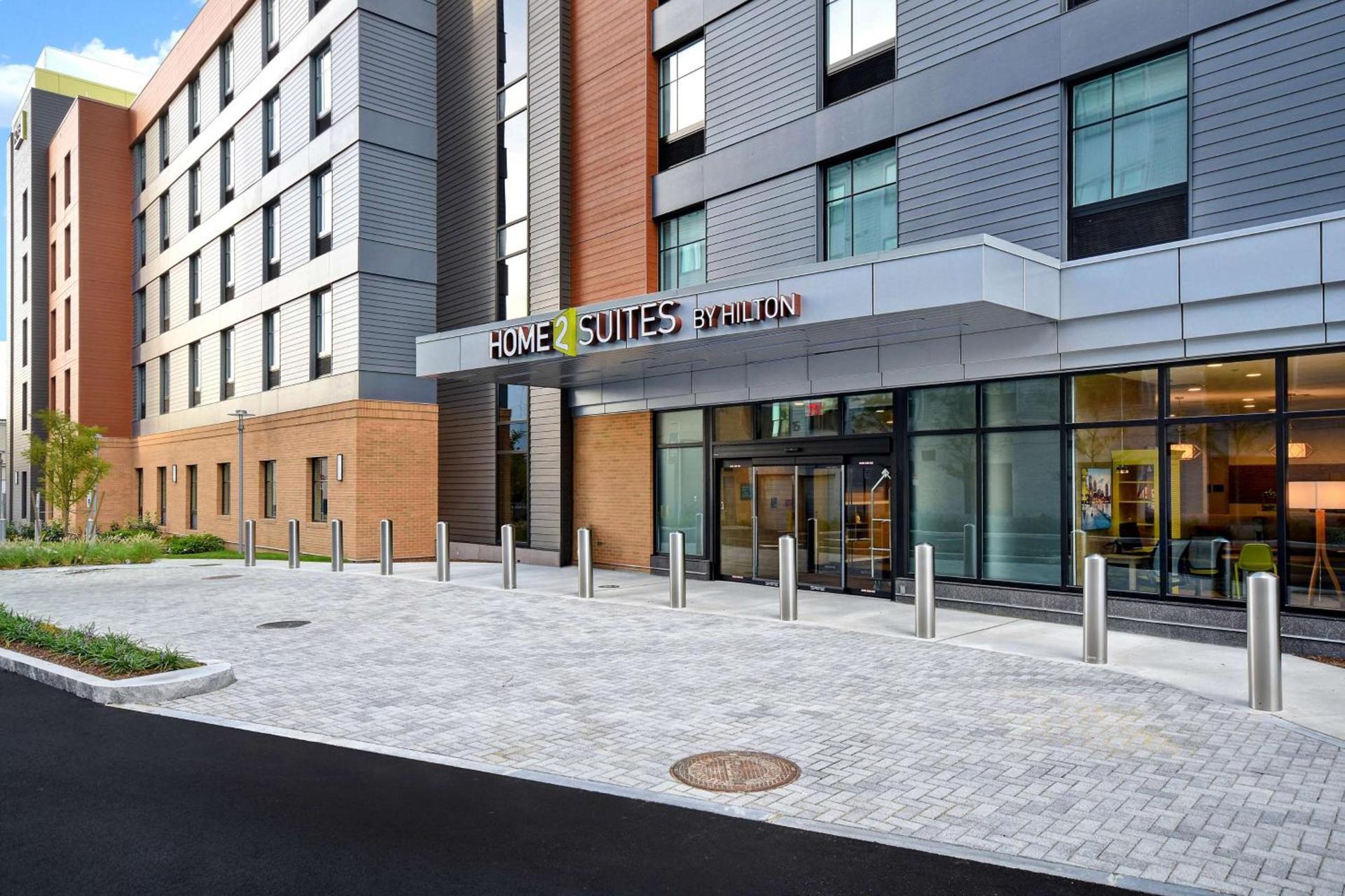 Home2 Suites By Hilton Boston South Bay photo 8