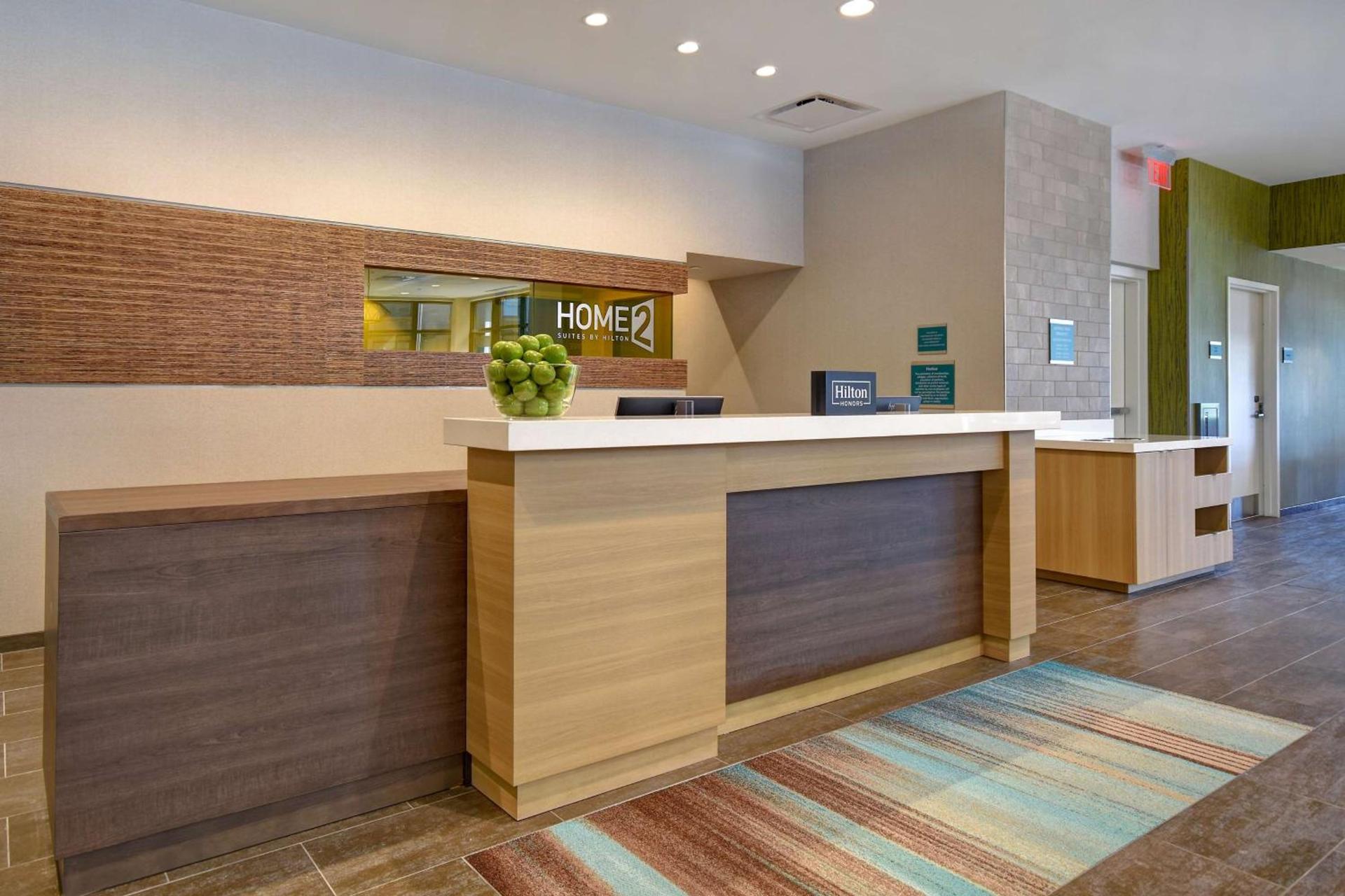 Home2 Suites By Hilton Boston South Bay photo 12