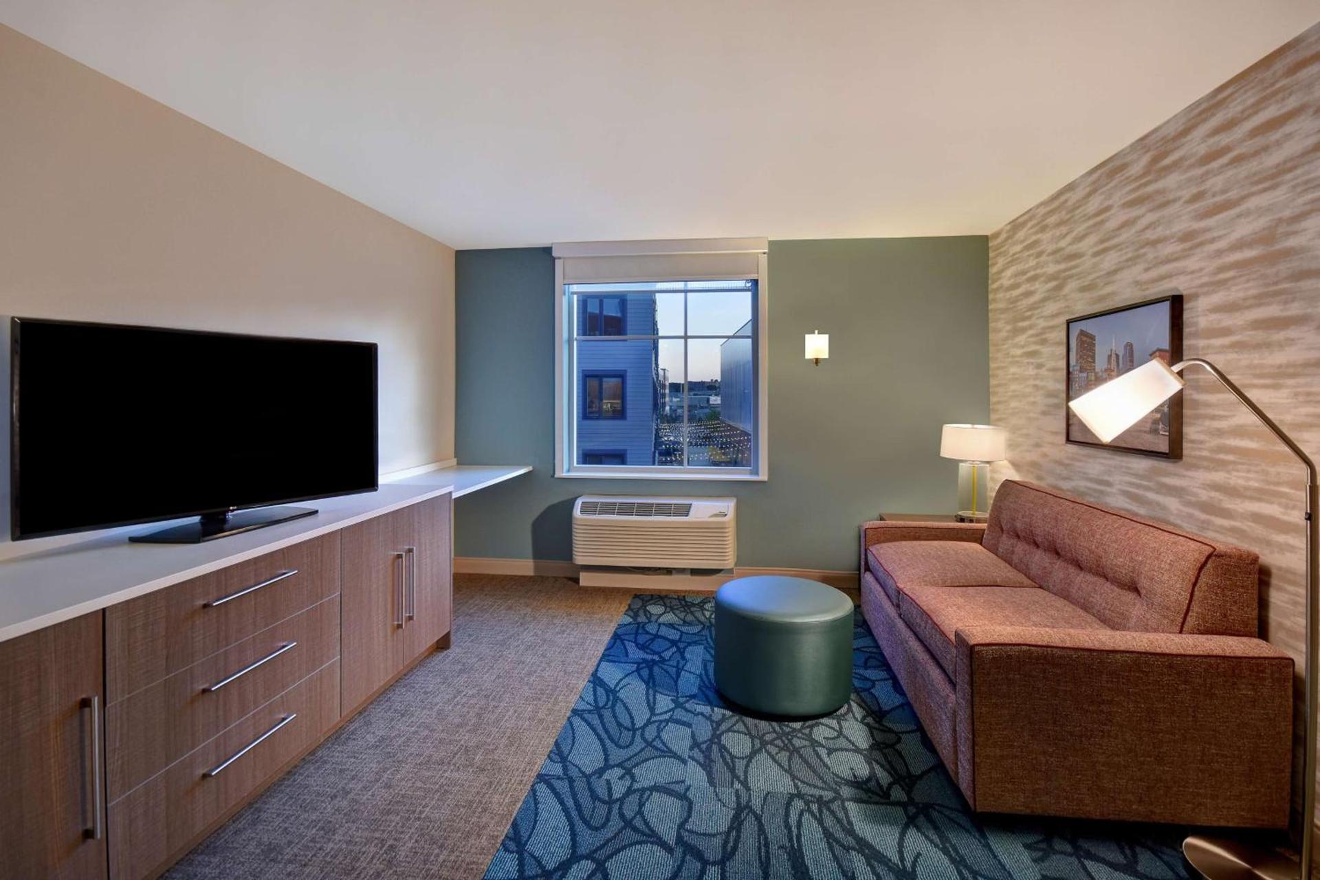 Home2 Suites By Hilton Boston South Bay photo 24