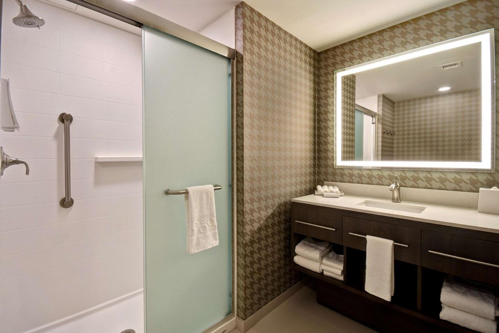 Home2 Suites By Hilton Boston South Bay photo 26