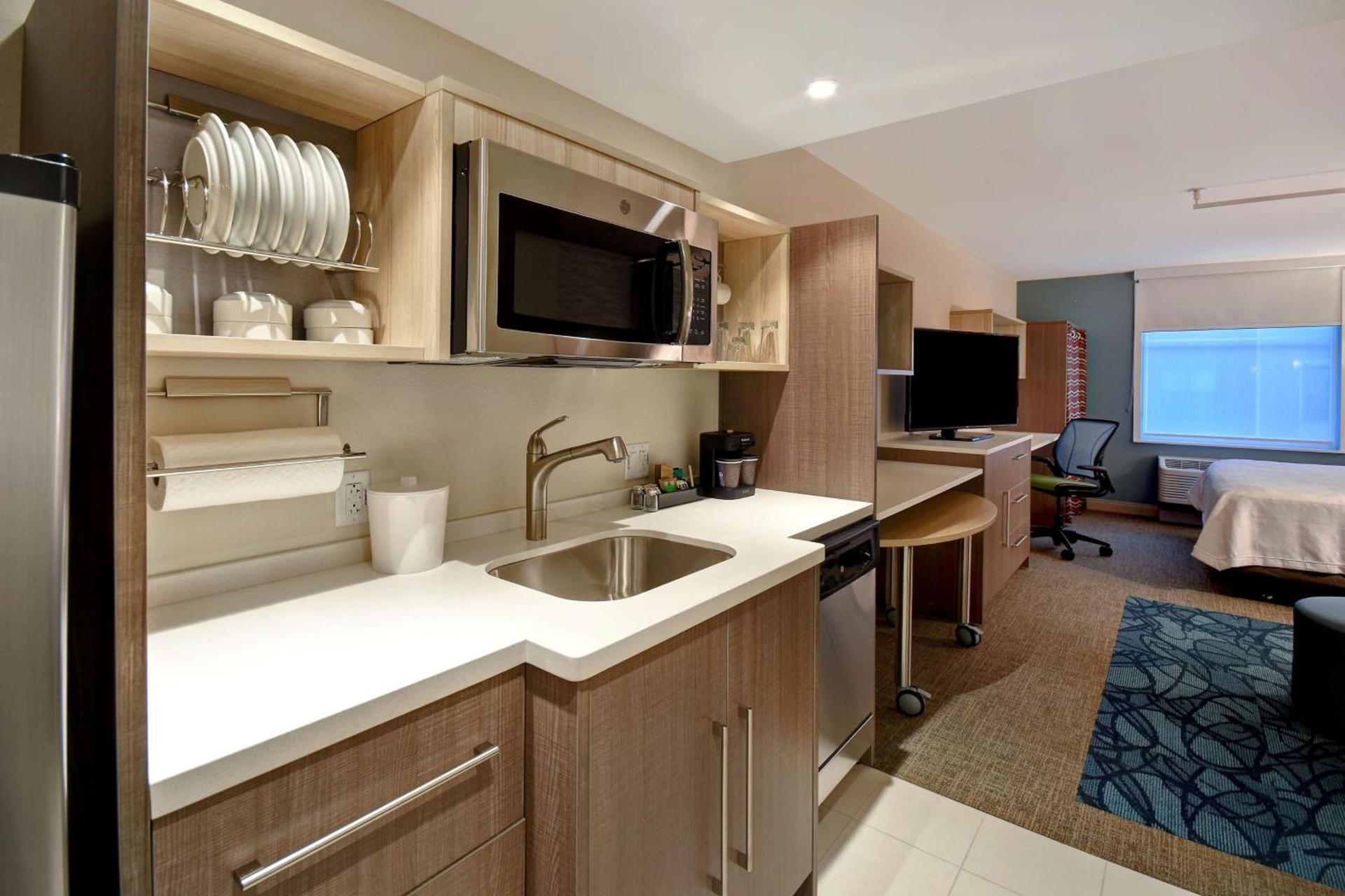 Home2 Suites By Hilton Boston South Bay photo 38