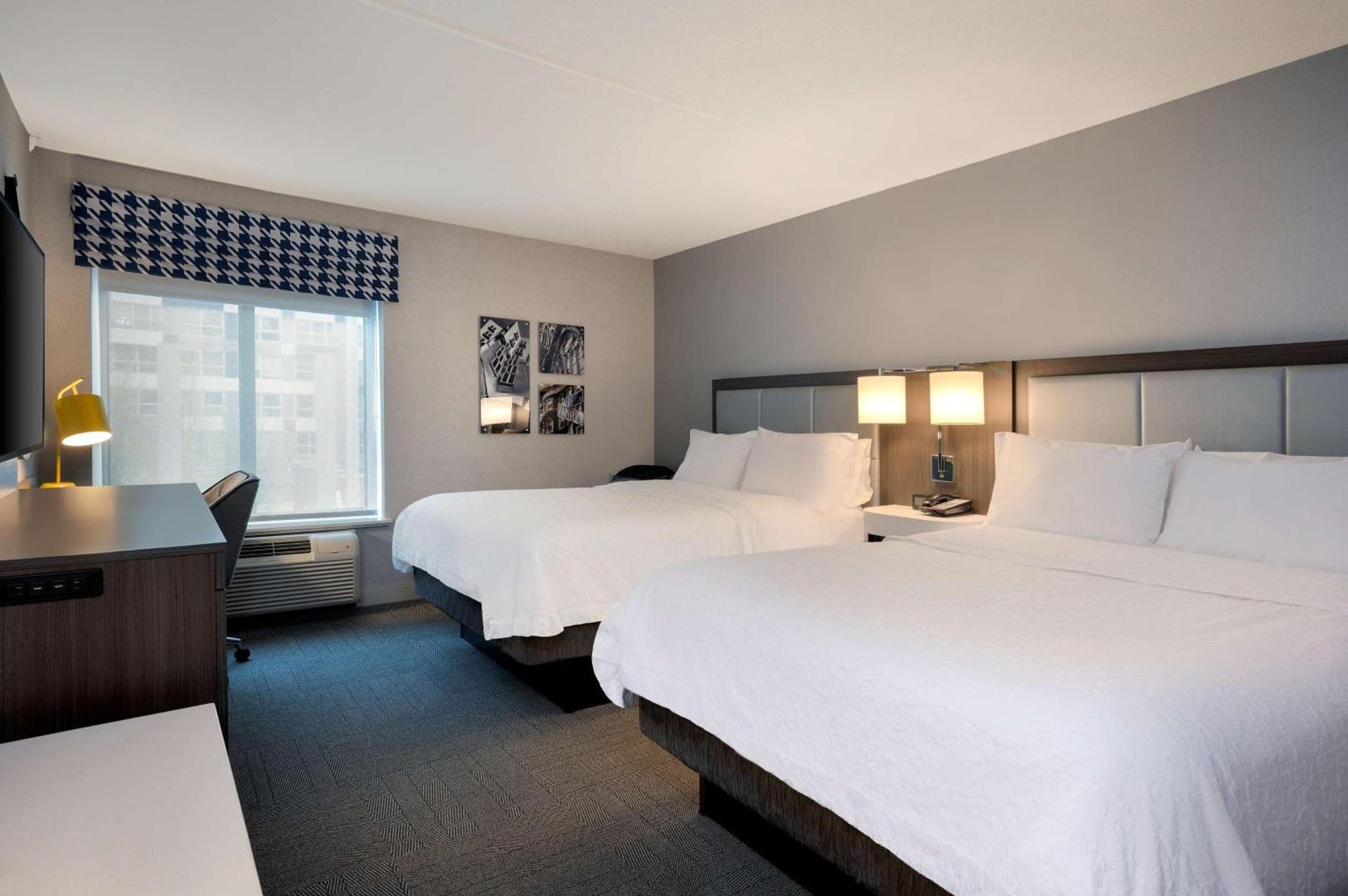 Hampton Inn by Hilton Boston/Cambridge photo 11