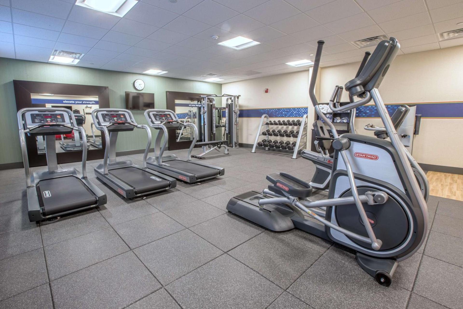 Hampton Inn by Hilton Amesbury, MA photo 14