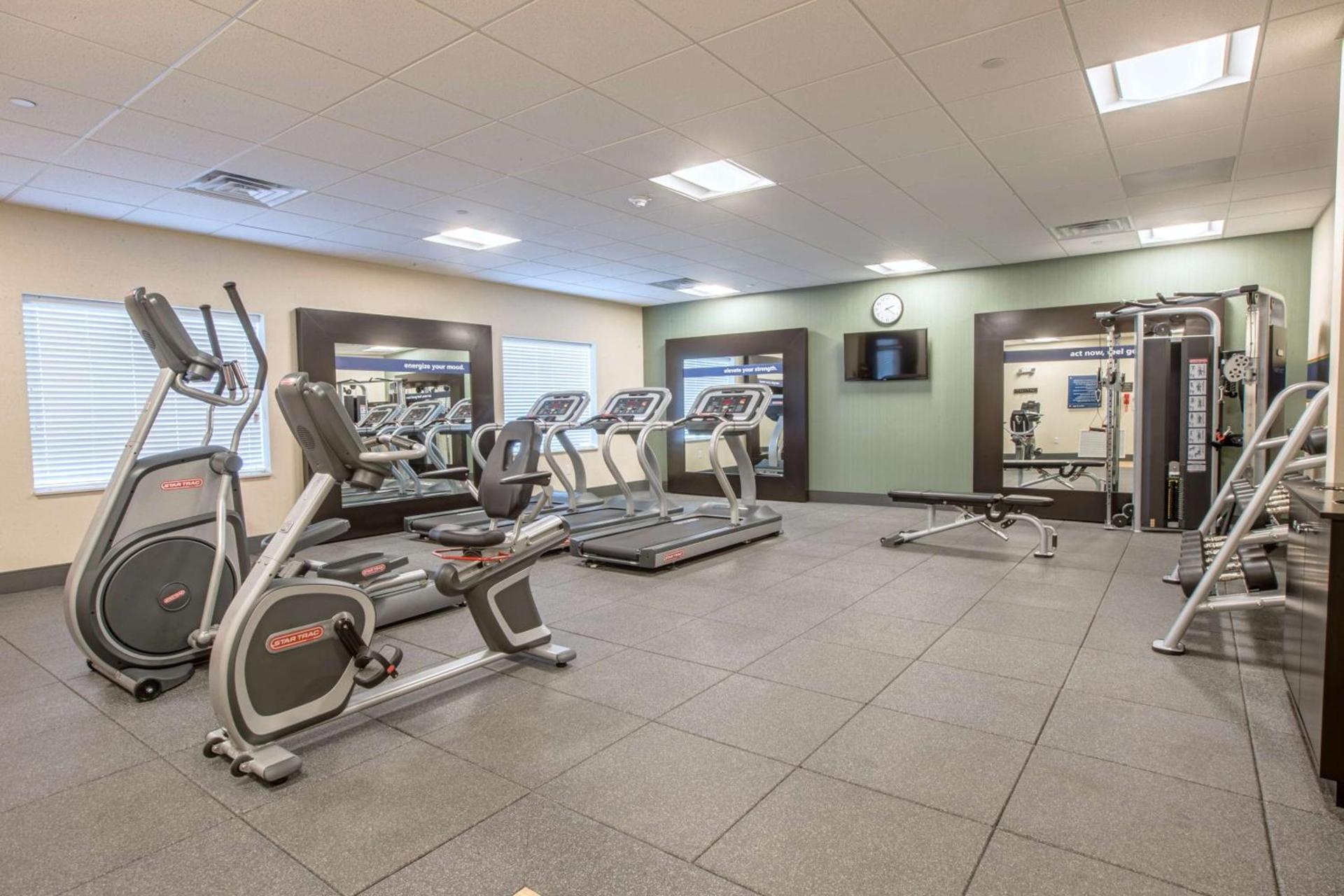 Hampton Inn by Hilton Amesbury, MA photo 15
