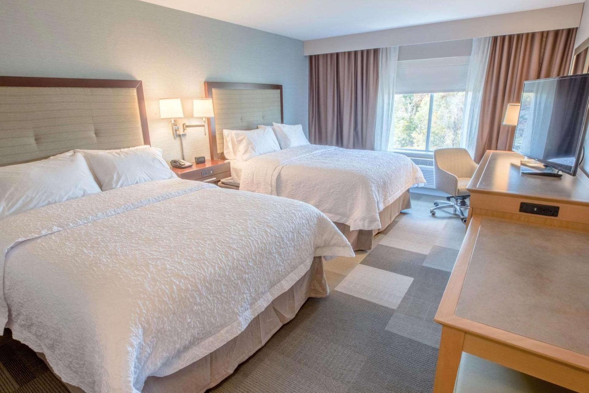 Hampton Inn by Hilton Amesbury, MA photo 19