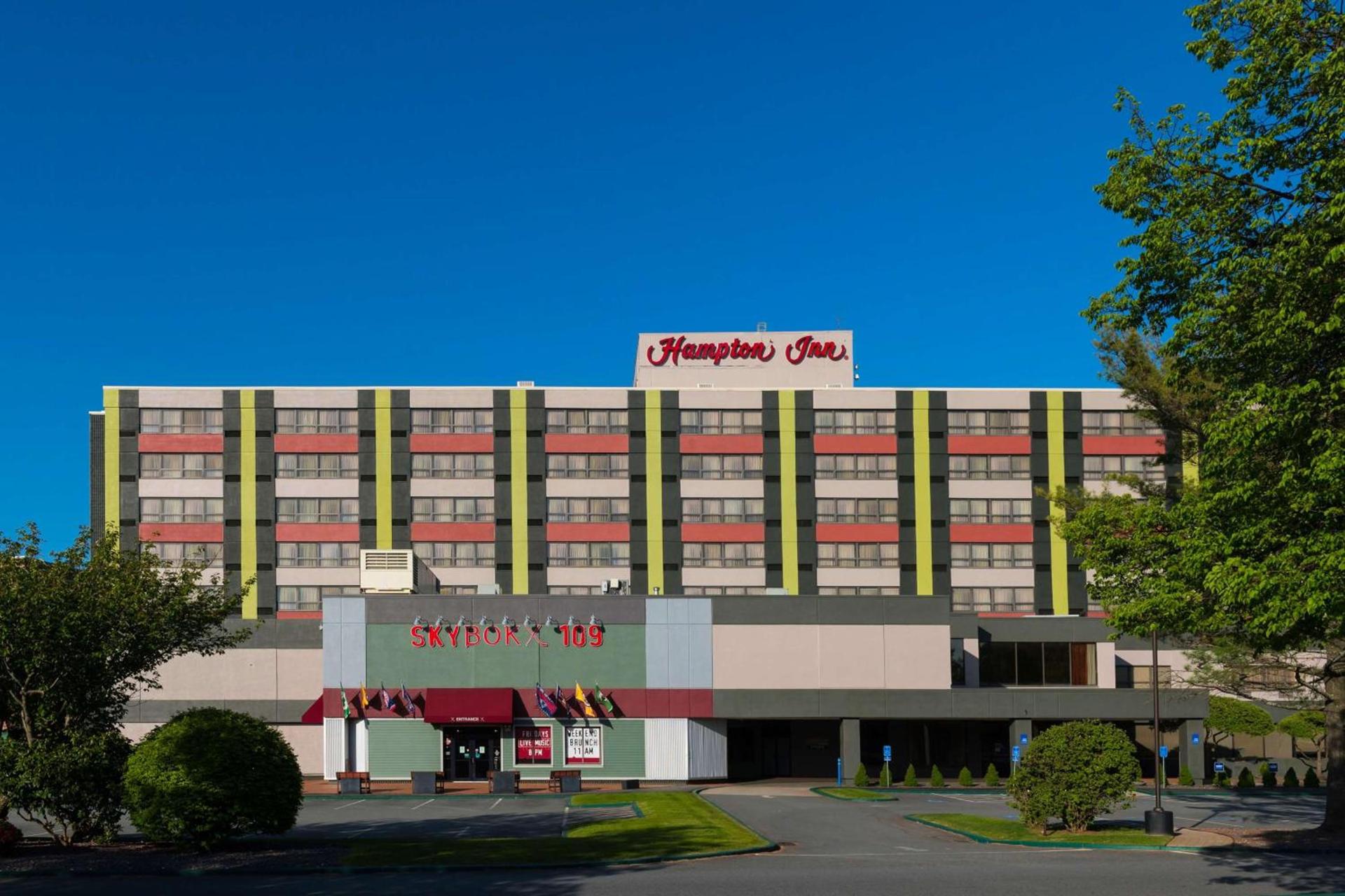 Hampton Inn Boston-Natick photo 3