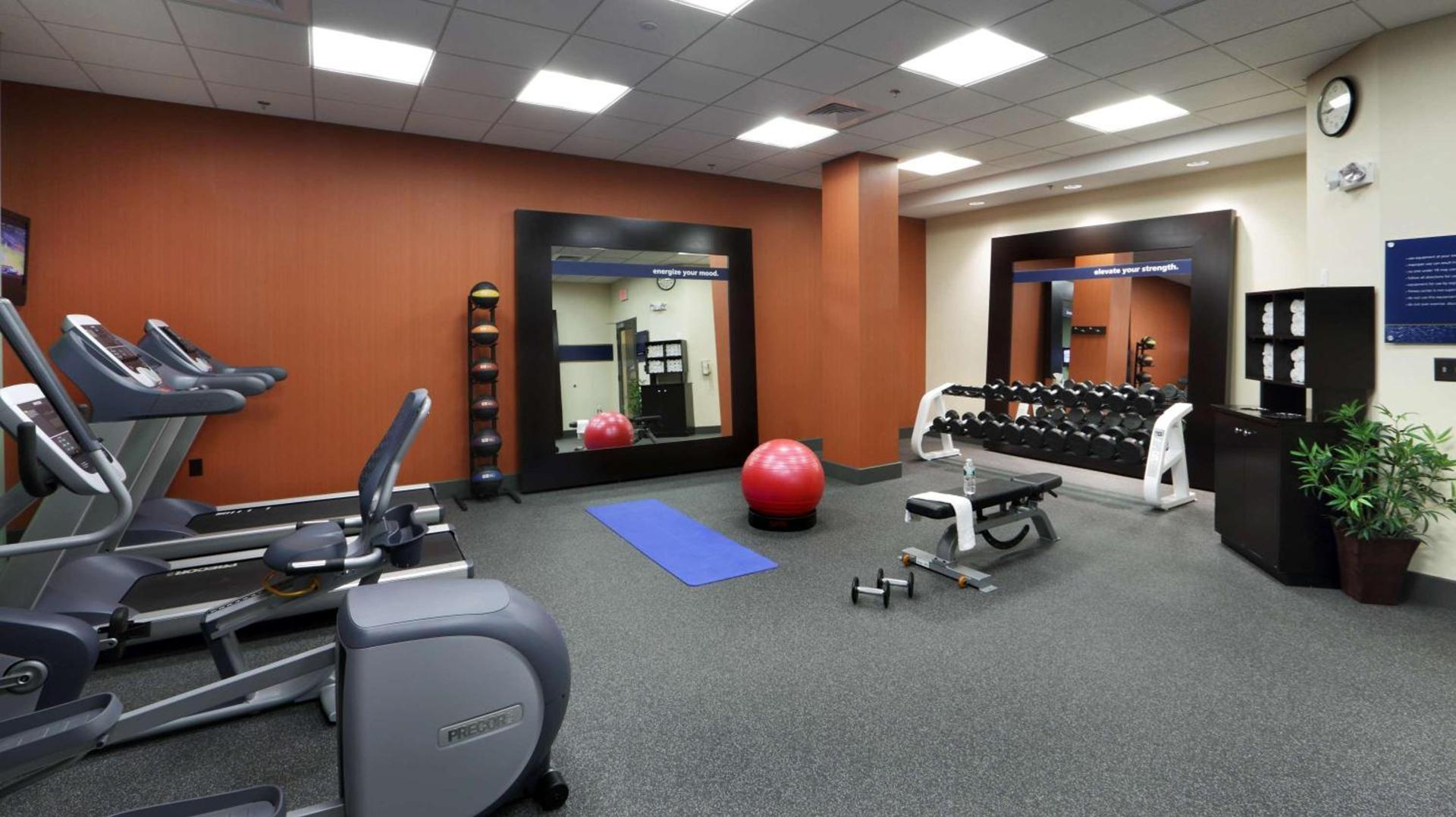 Hampton Inn Boston-Natick photo 13
