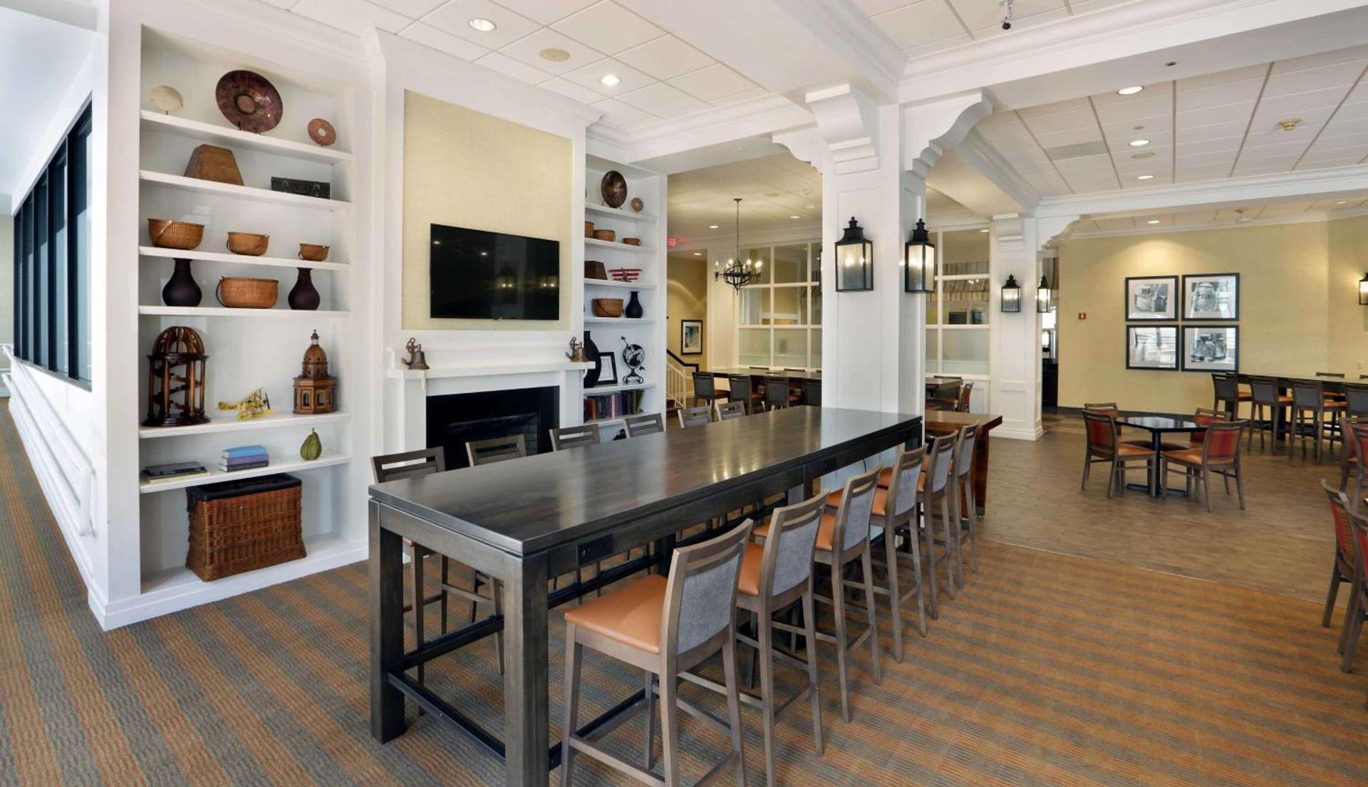 Hampton Inn Boston-Natick photo 36