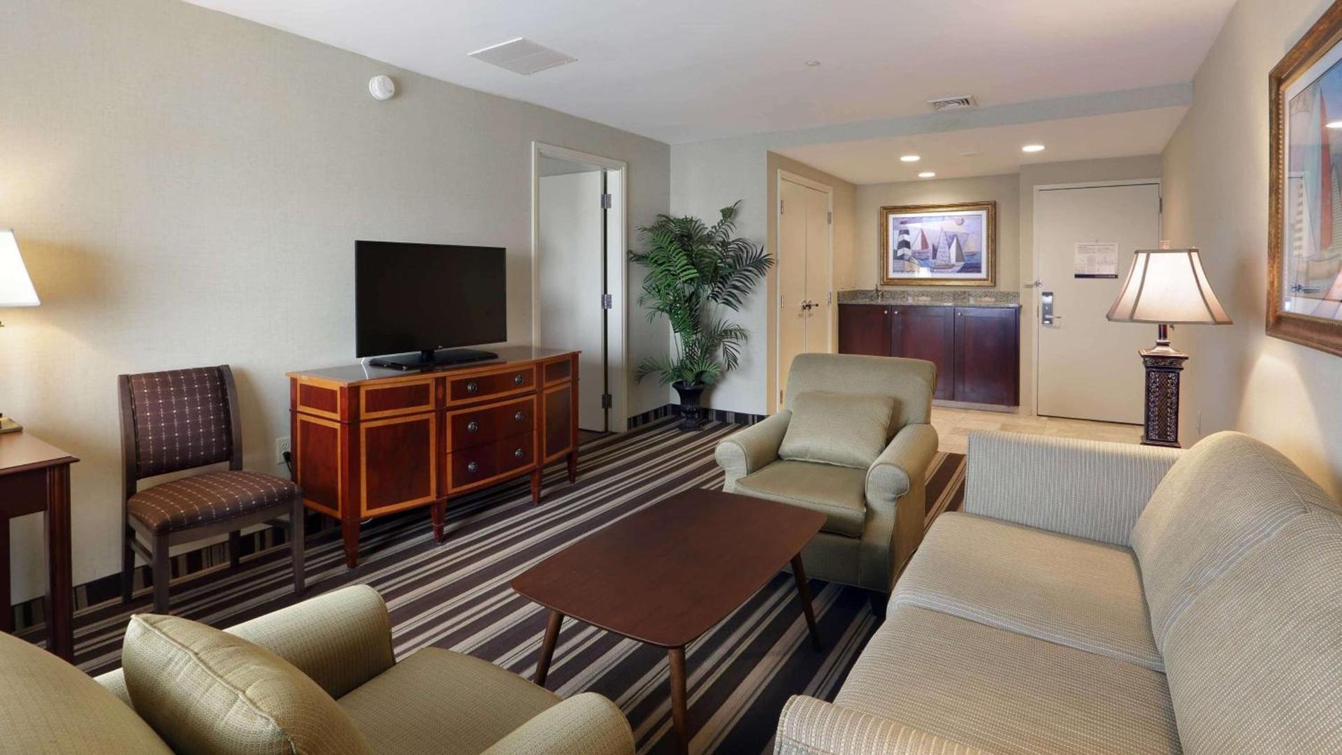 Hampton Inn Boston-Natick photo 40