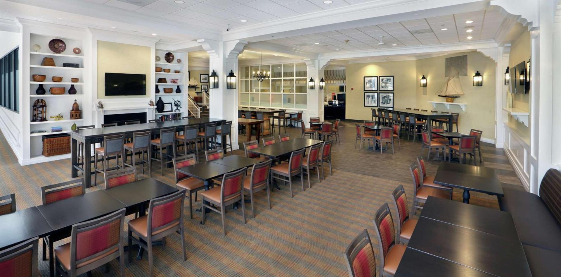 Hampton Inn Boston-Natick photo 42