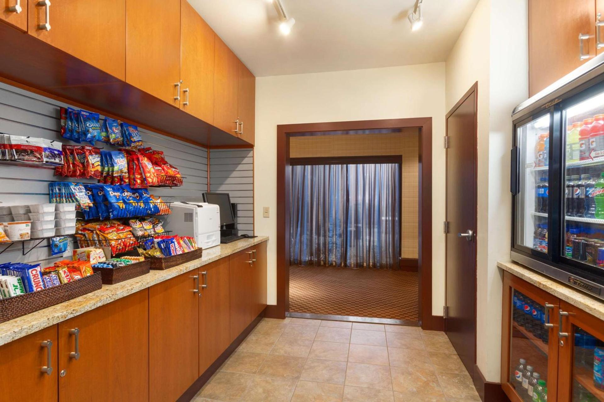 DoubleTree by Hilton Boston-Andover photo 27