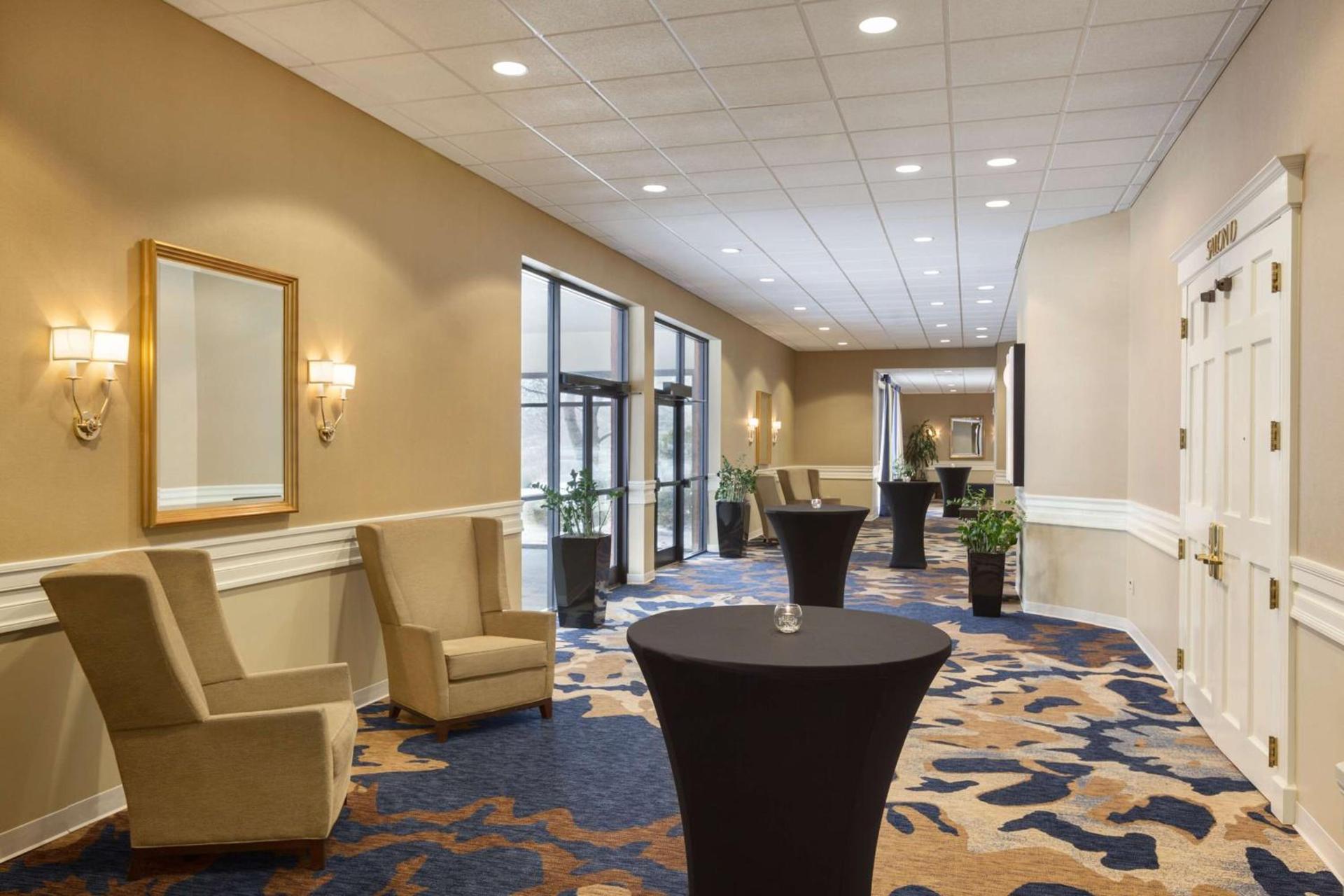 DoubleTree by Hilton Boston-Andover photo 45