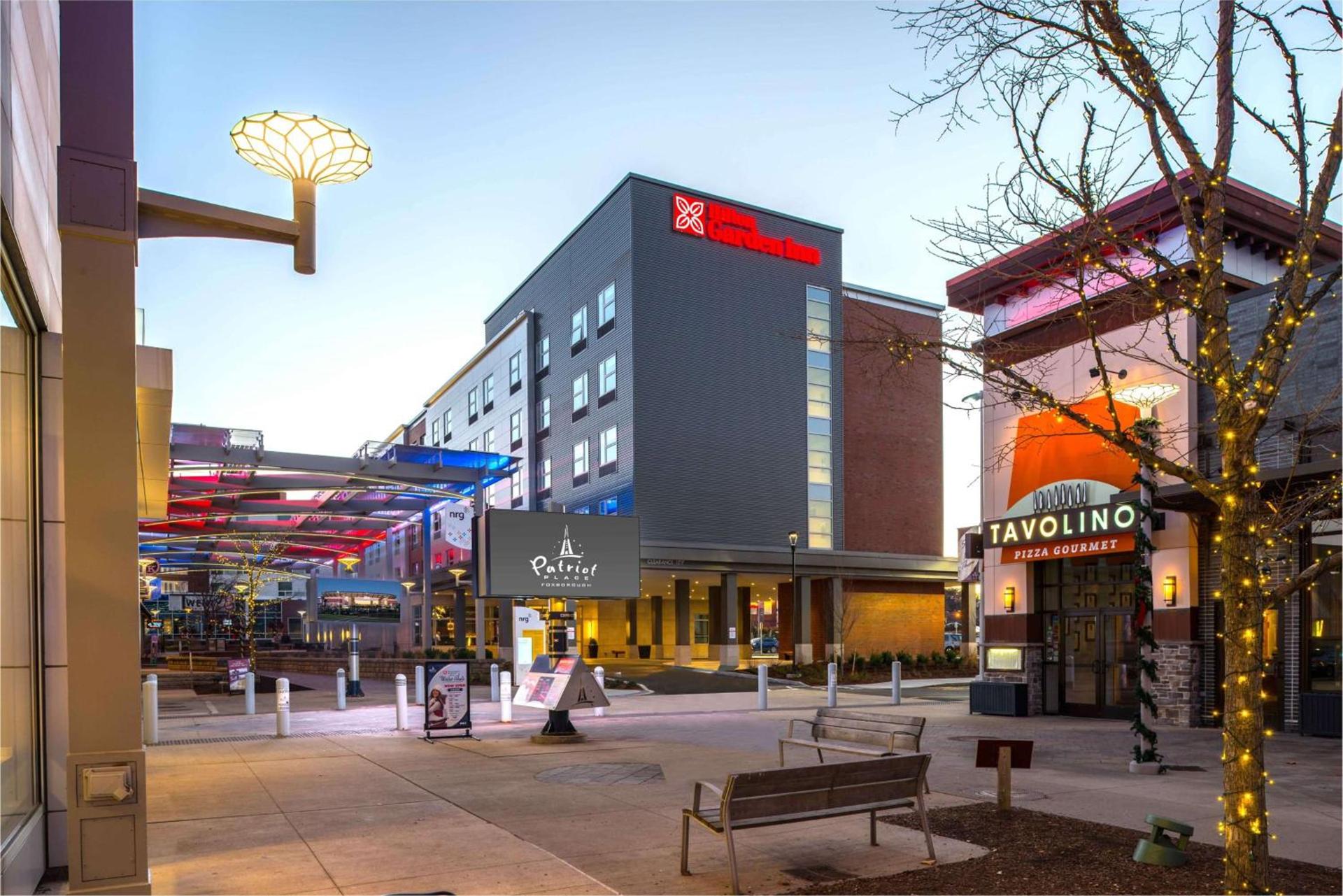 Hilton Garden Inn Foxborough Patriot Place photo 3