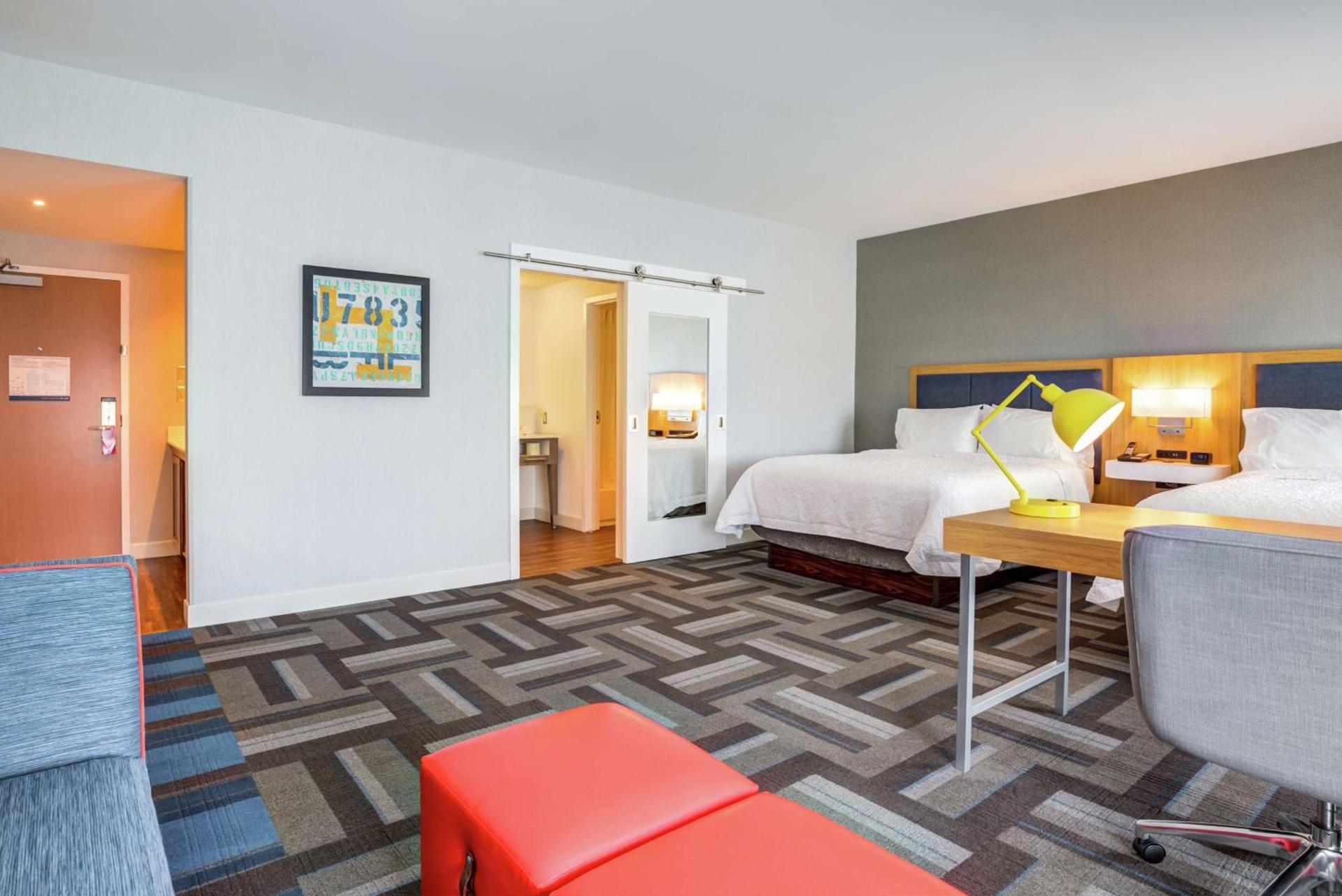 Hampton Inn & Suites Boston/Waltham photo 20