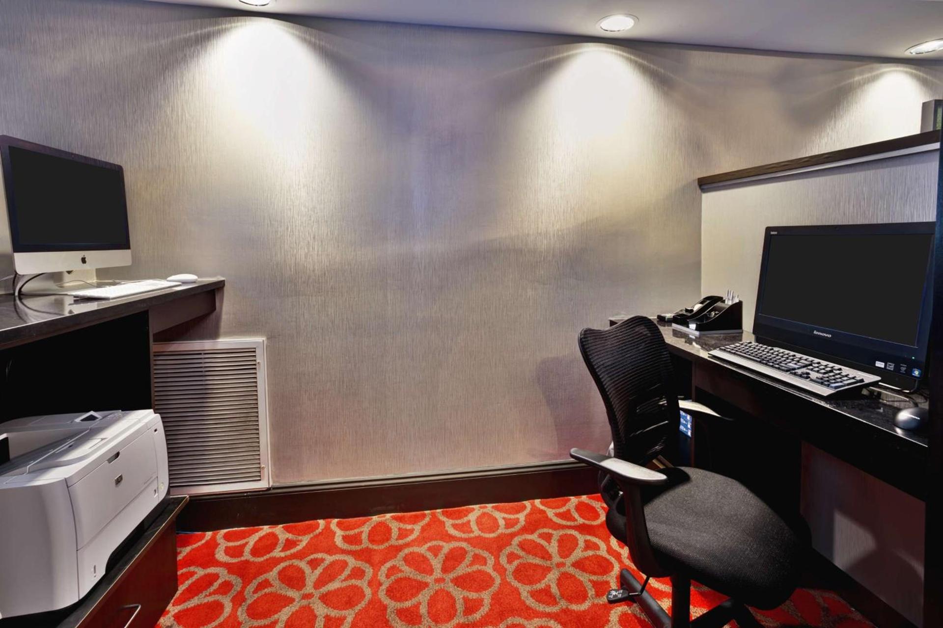 Hampton Inn Bowie photo 26