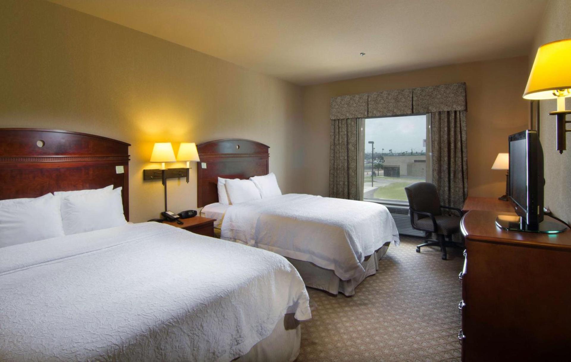 Hampton Inn and Suites-Brownsville photo 15