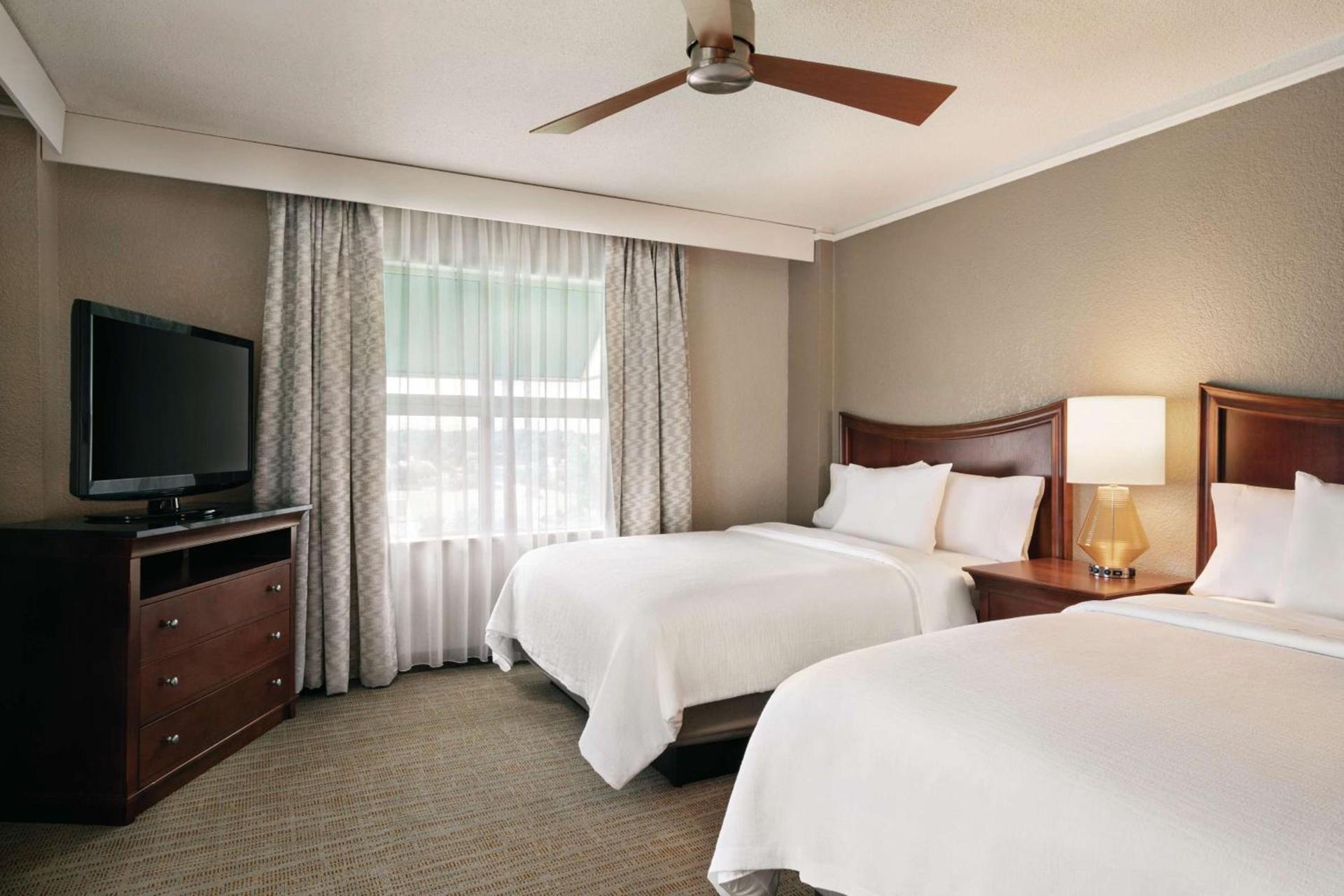 Embassy Suites Brunswick photo 47