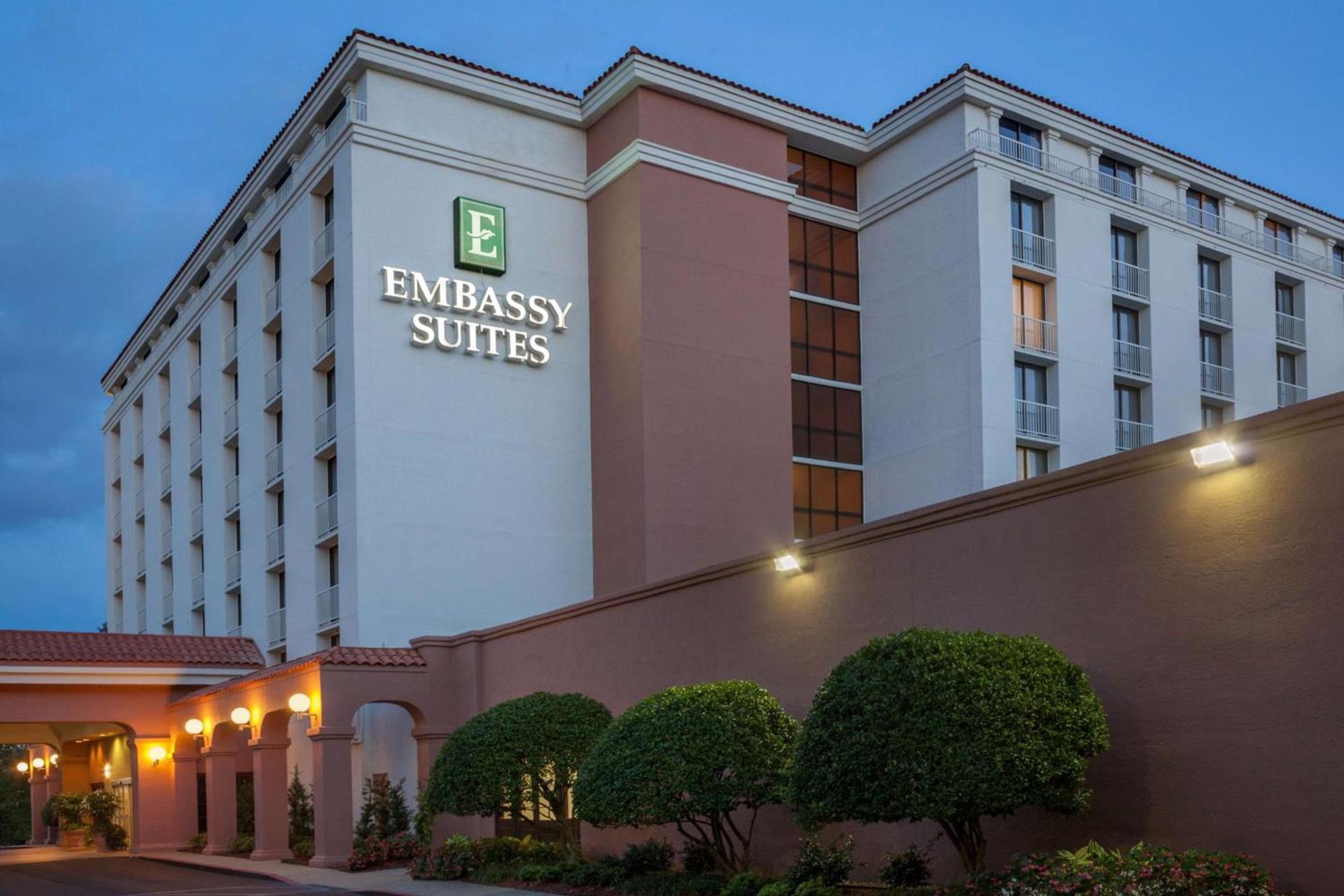 Embassy Suites Baton Rouge photo 4