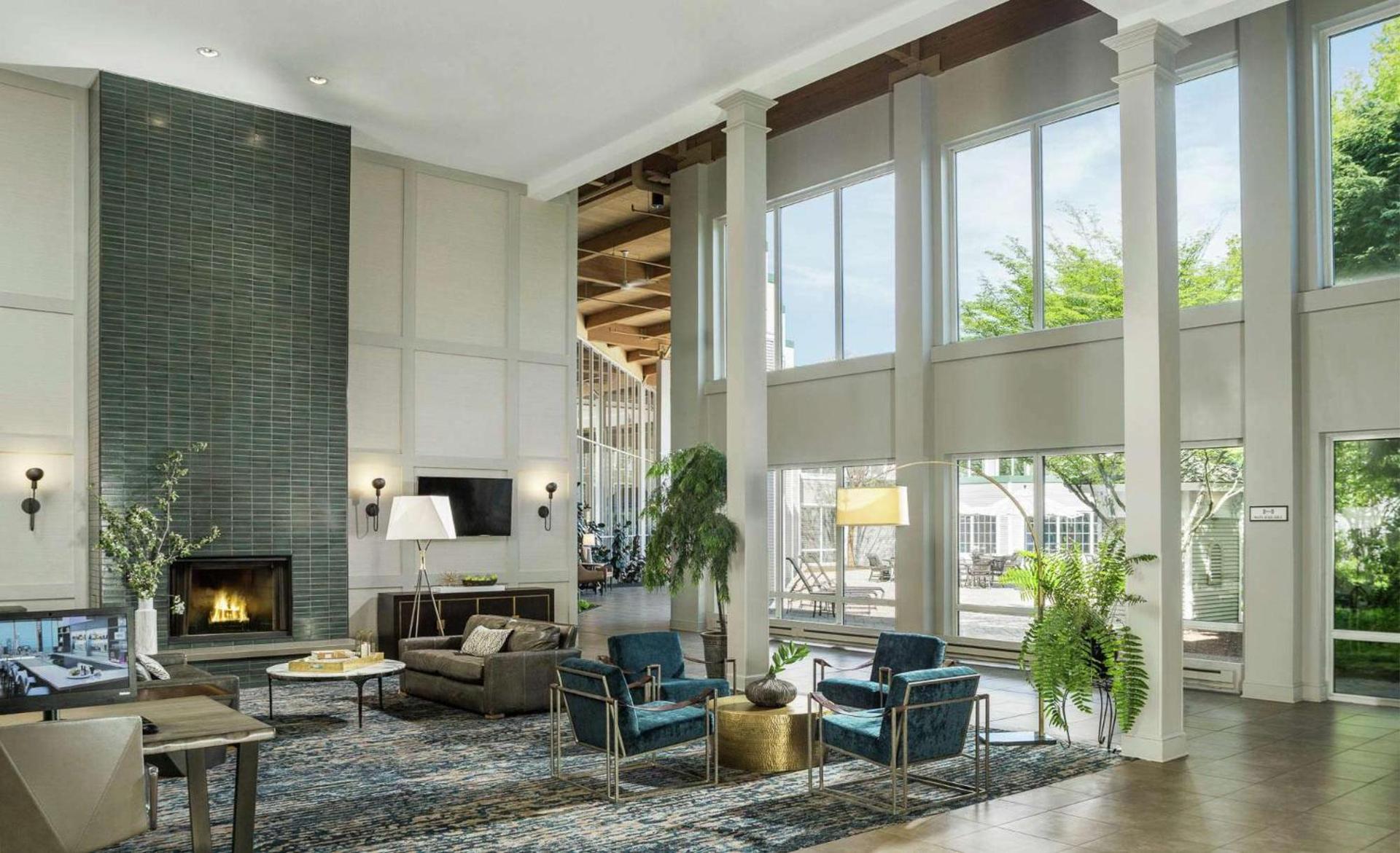 DoubleTree by Hilton Hotel Burlington Vermont photo 11