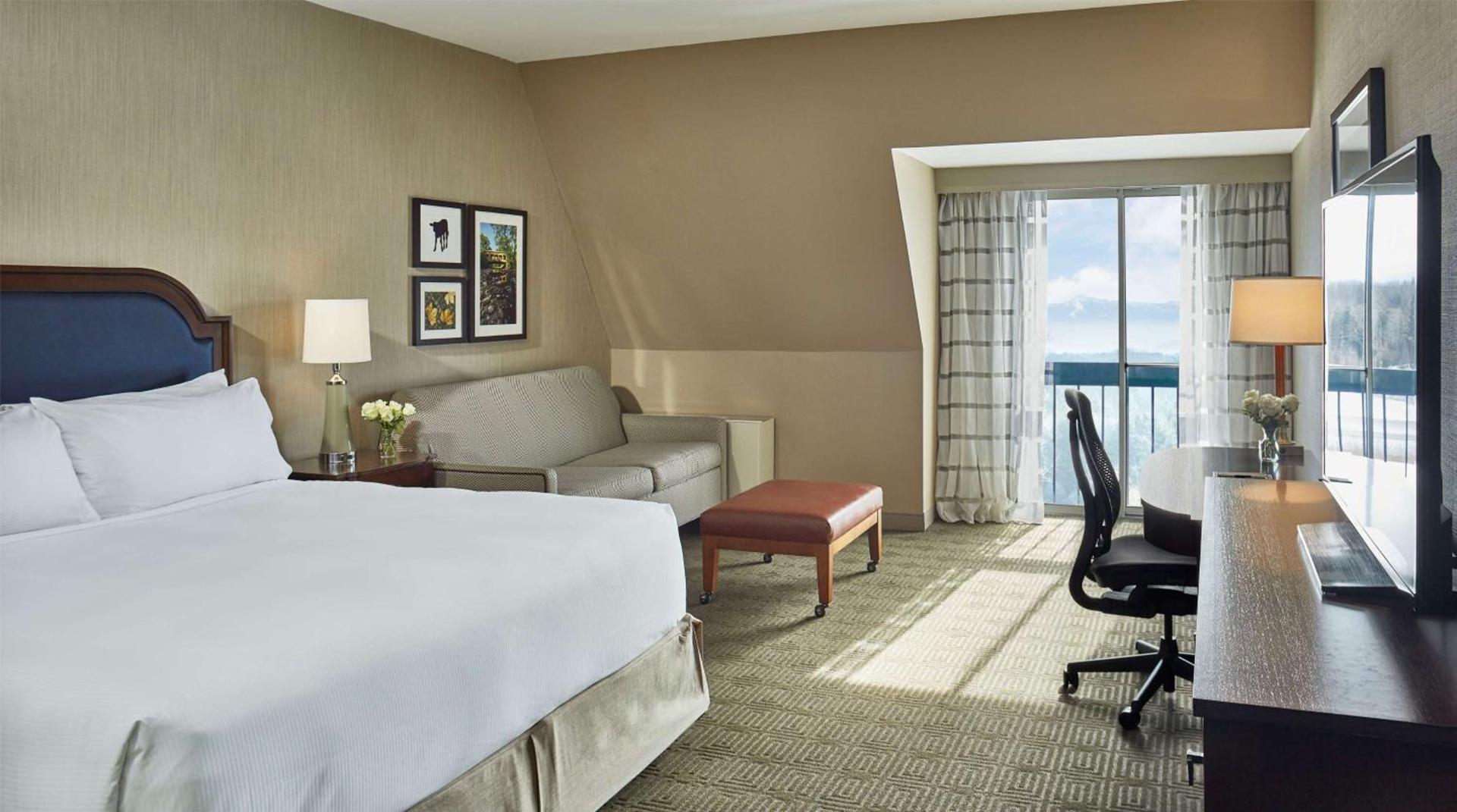 DoubleTree by Hilton Hotel Burlington Vermont photo 34
