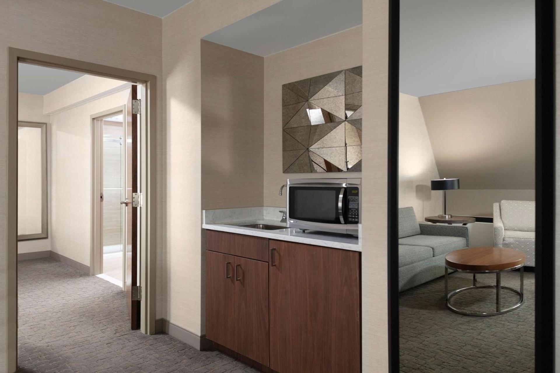 DoubleTree by Hilton Hotel Burlington Vermont photo 36