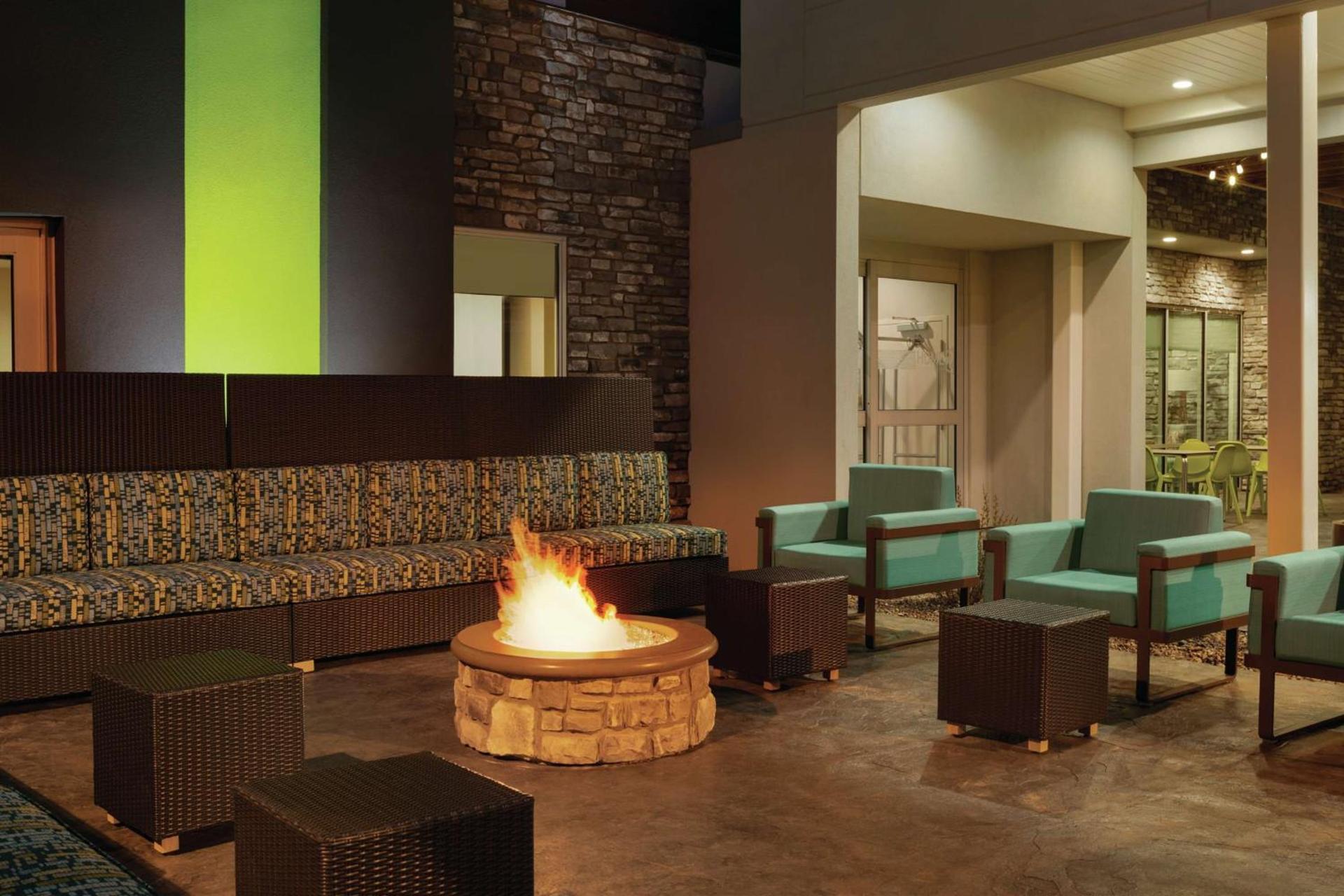 Home2 Suites By Hilton Williamsville Buffalo Airport photo 3