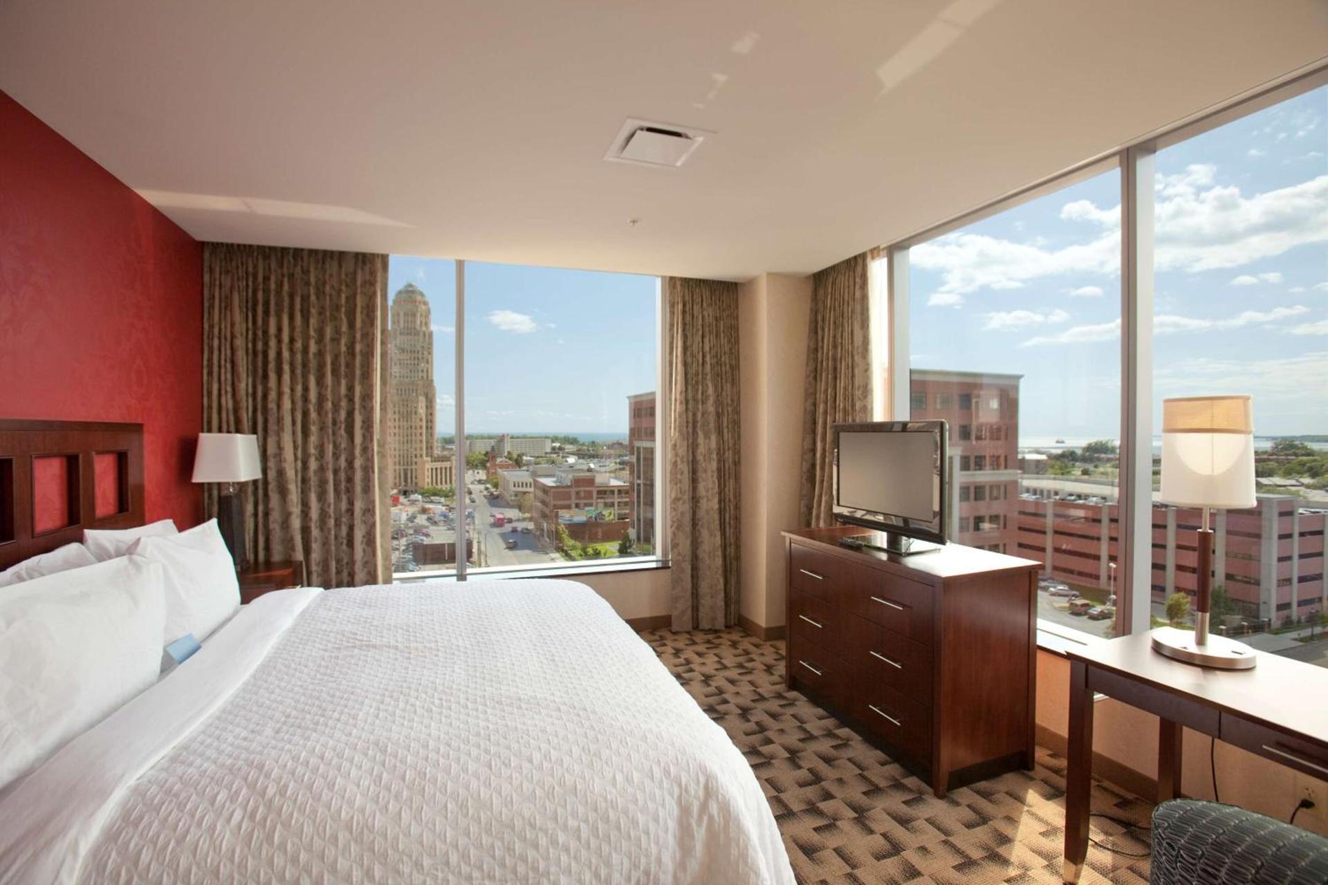 Embassy Suites Buffalo photo 22