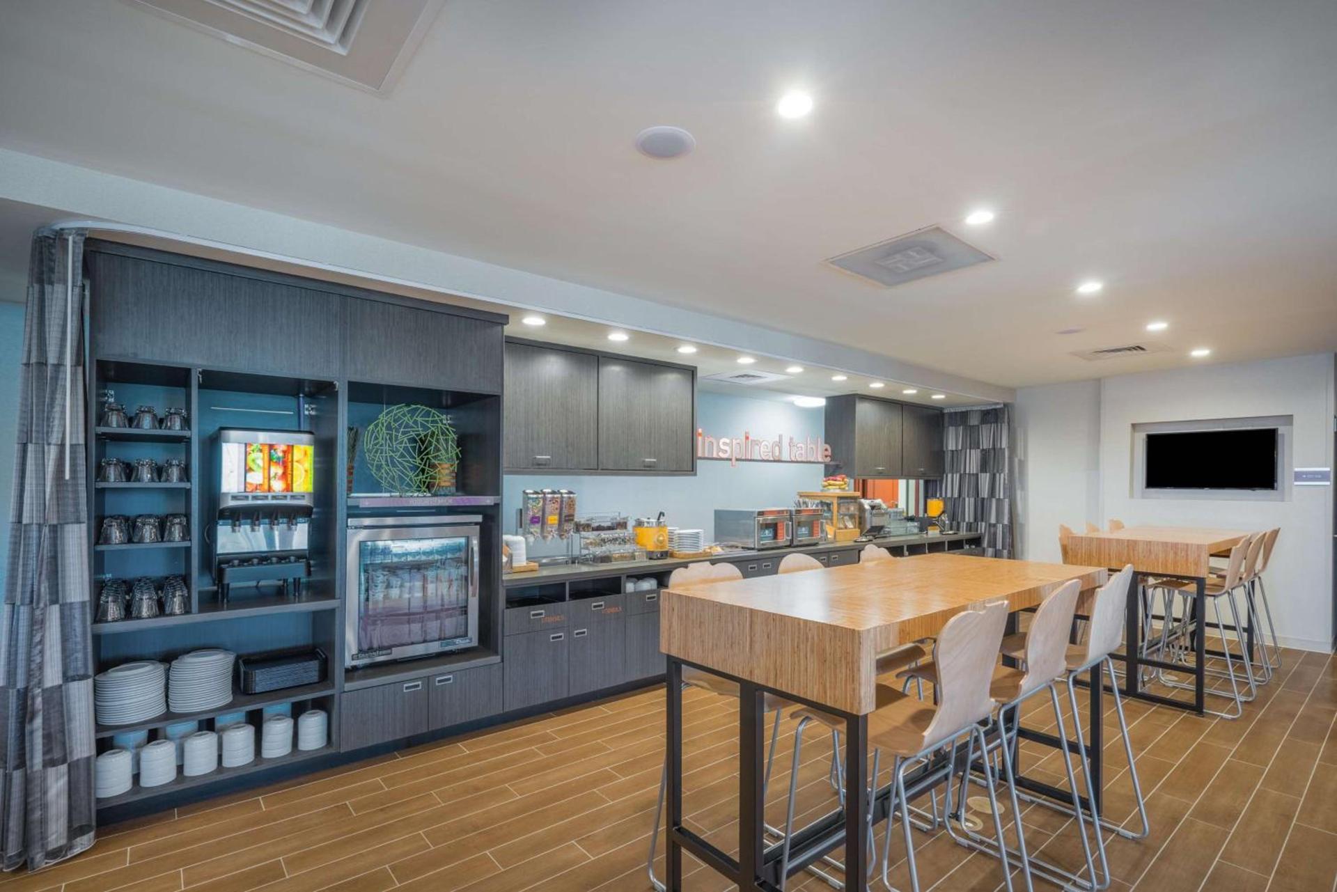 Home2 Suites By Hilton Bowling Green photo 12