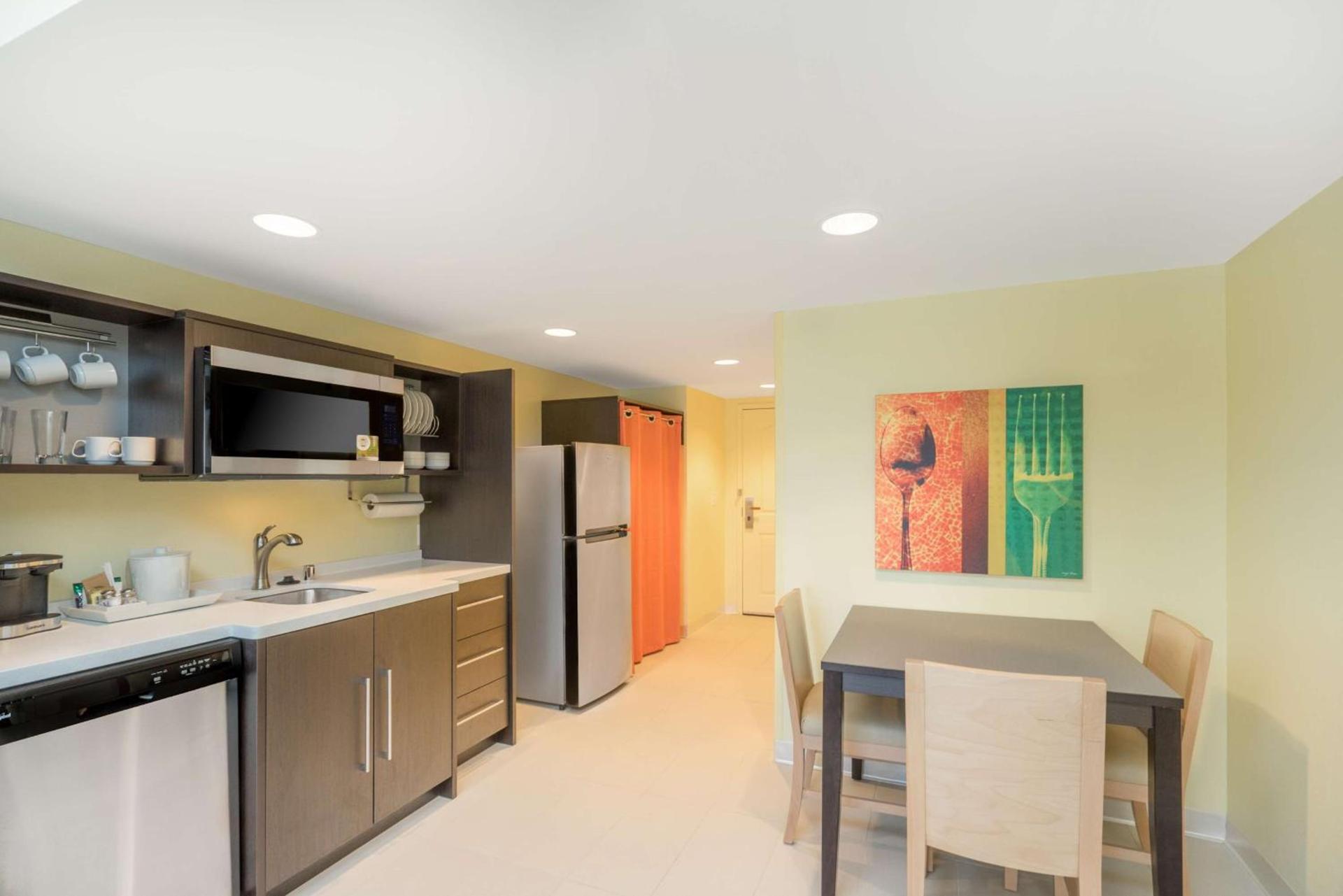 Home2 Suites By Hilton Bowling Green photo 23