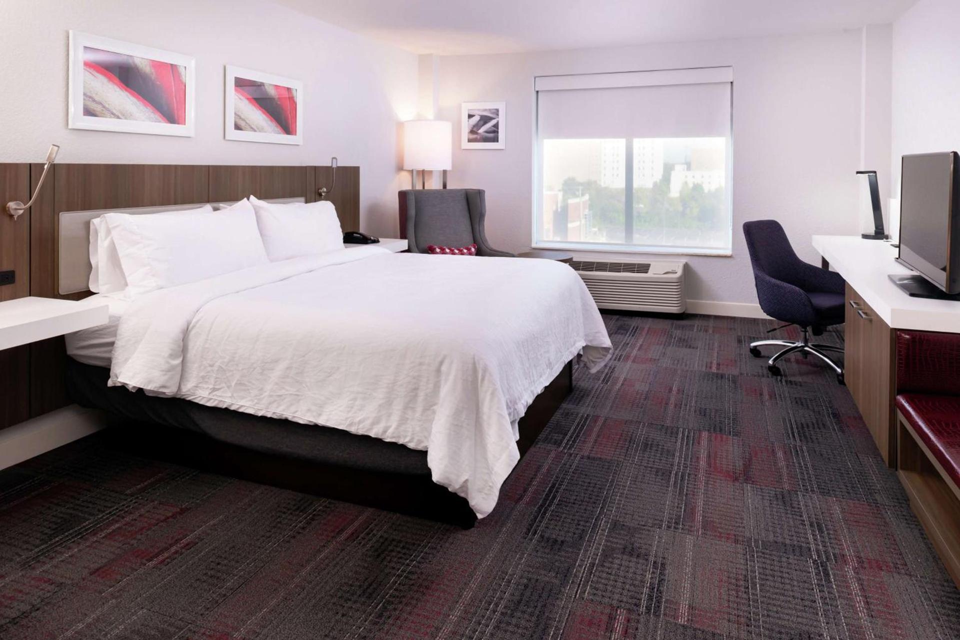 Hilton Garden Inn Columbia Downtown photo 16