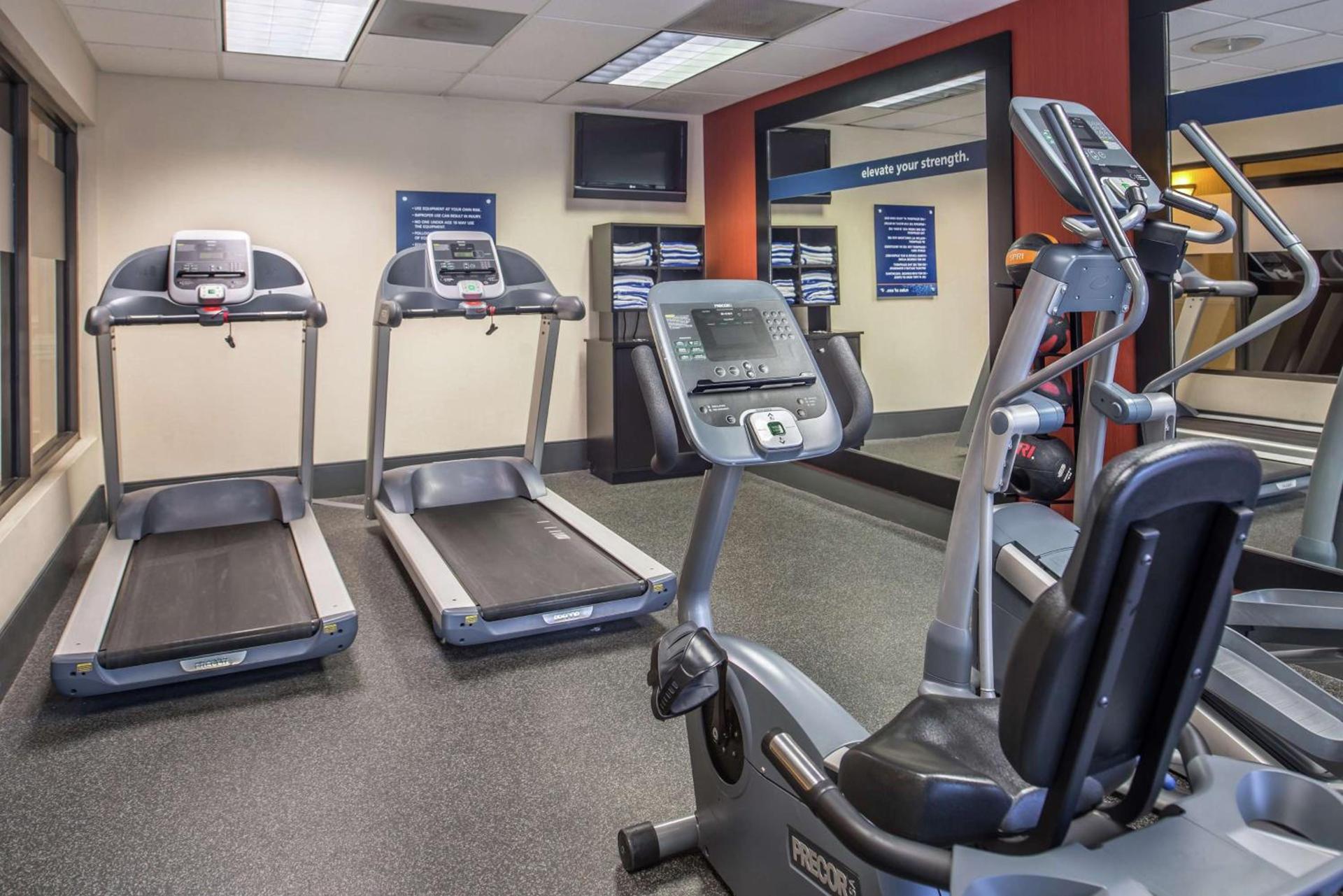 Hampton Inn Columbia Northeast-Fort Jackson Area photo 17