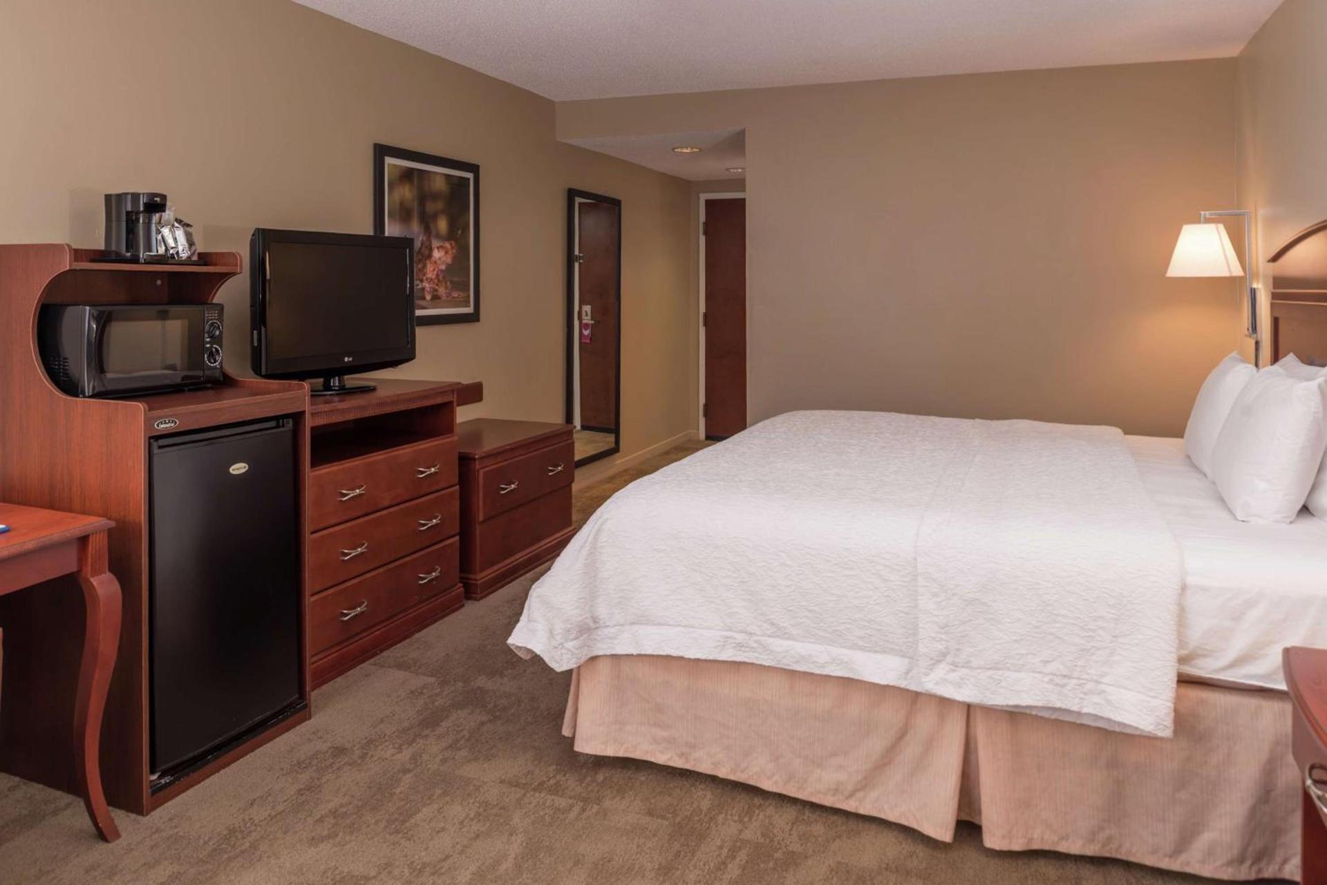 Hampton Inn Columbia Northeast-Fort Jackson Area photo 53