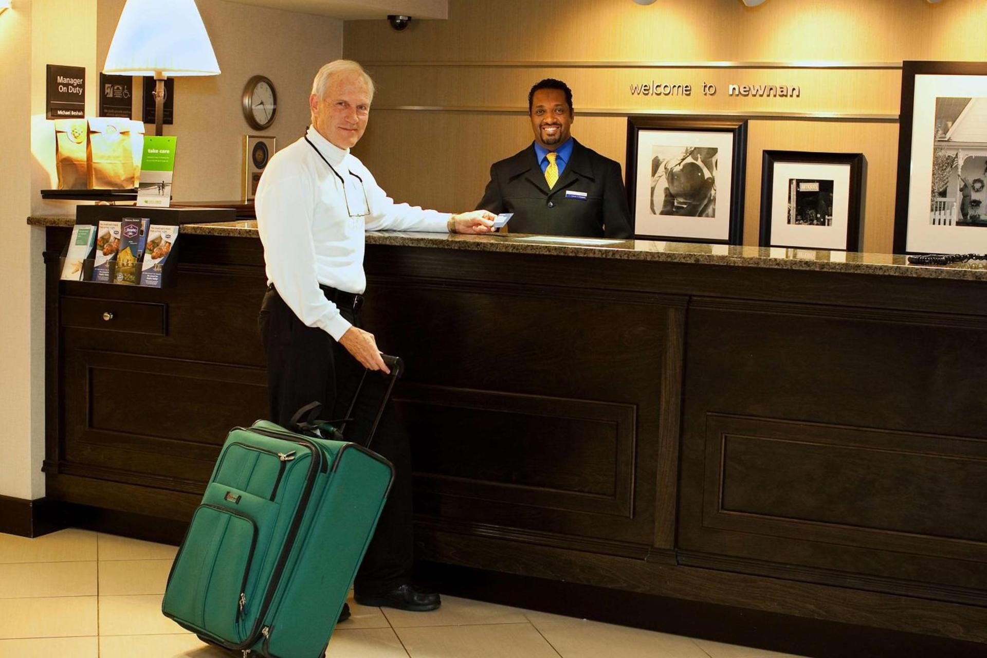 Hampton Inn Atlanta-Newnan photo 5