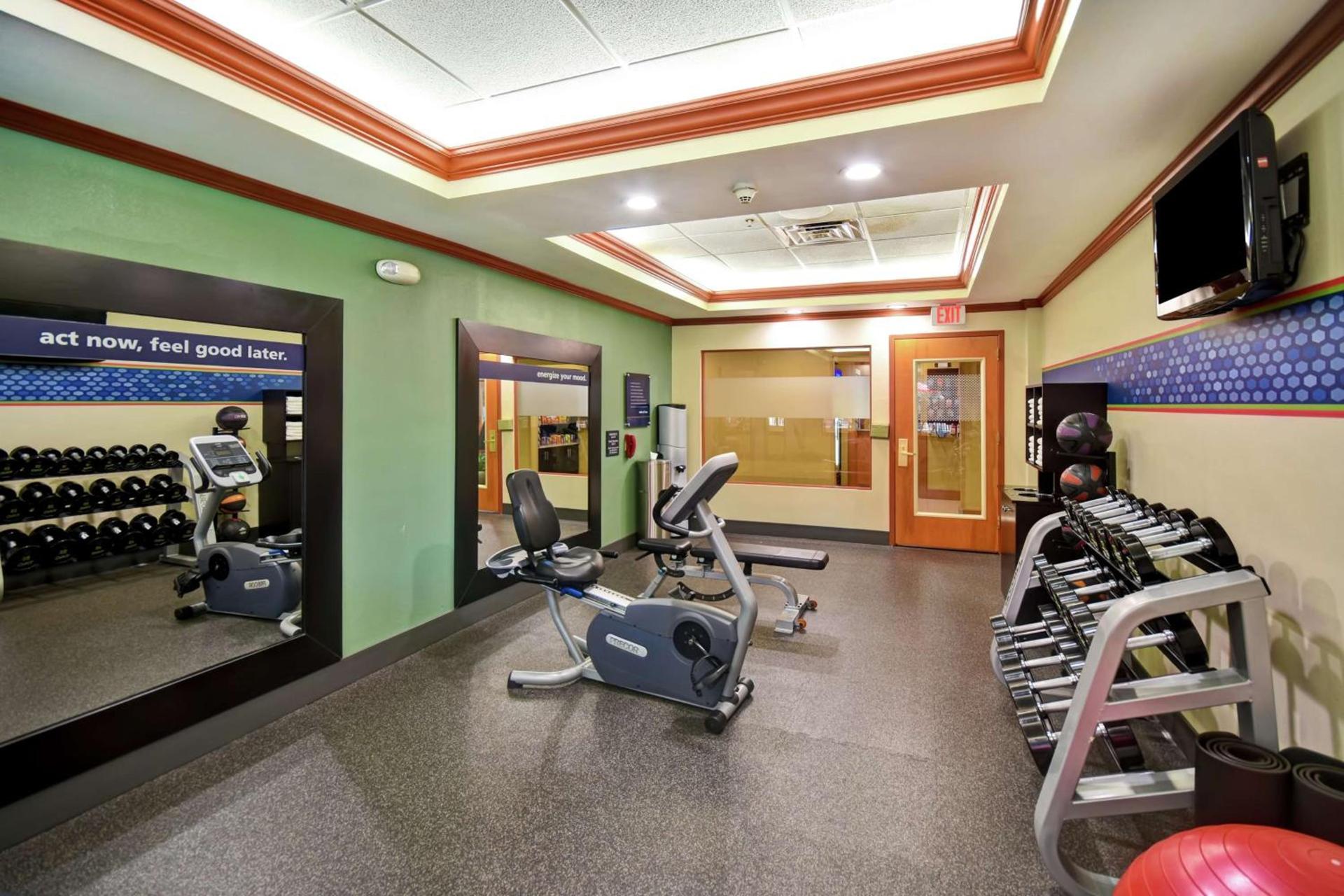 Hampton Inn Chicopee - Springfield photo 15