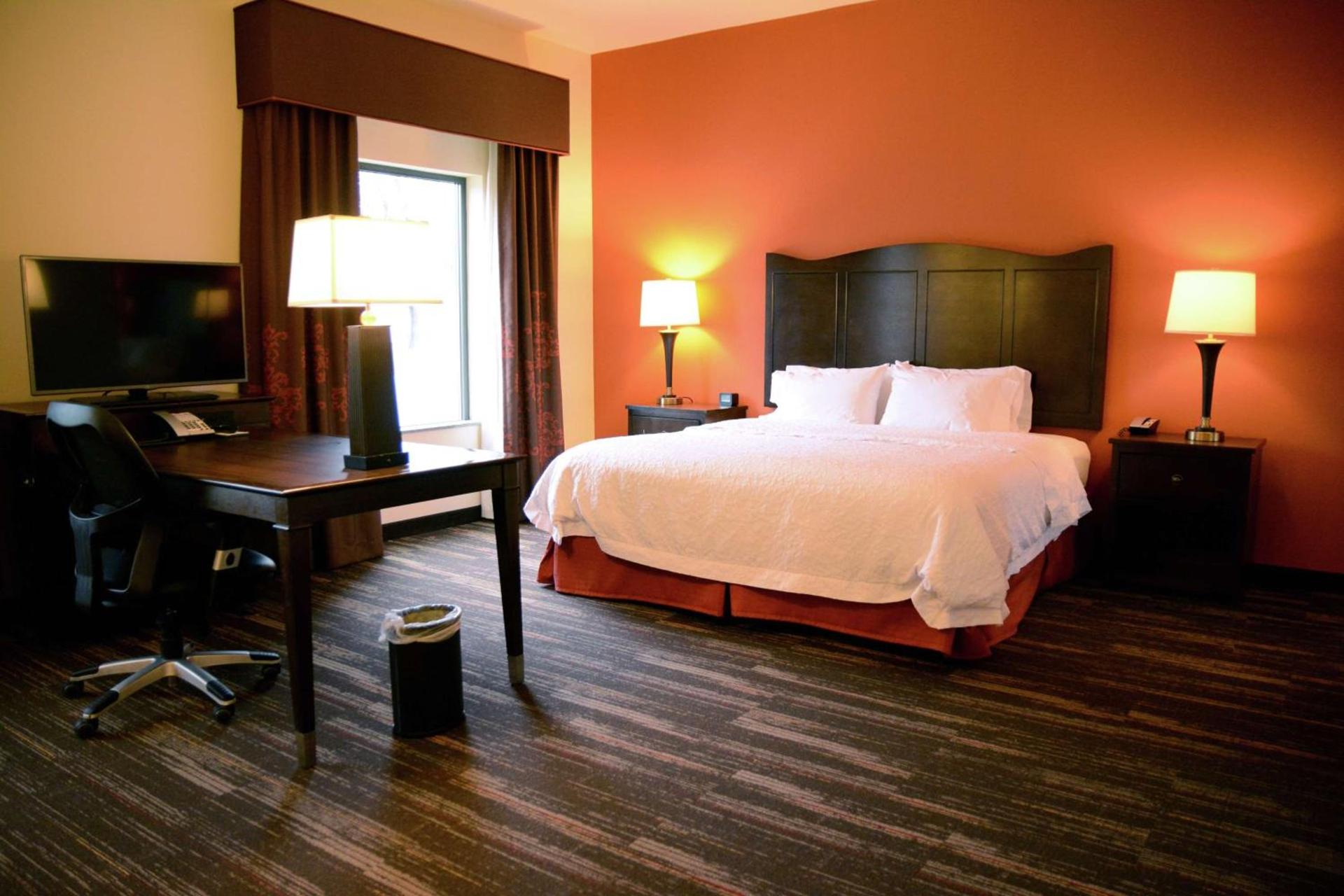 Hampton Inn Poplar Bluff photo 20