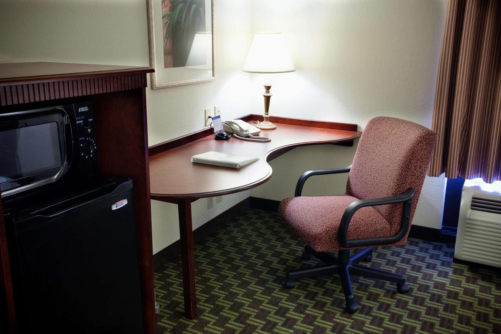 Hampton Inn Carrollton photo 24