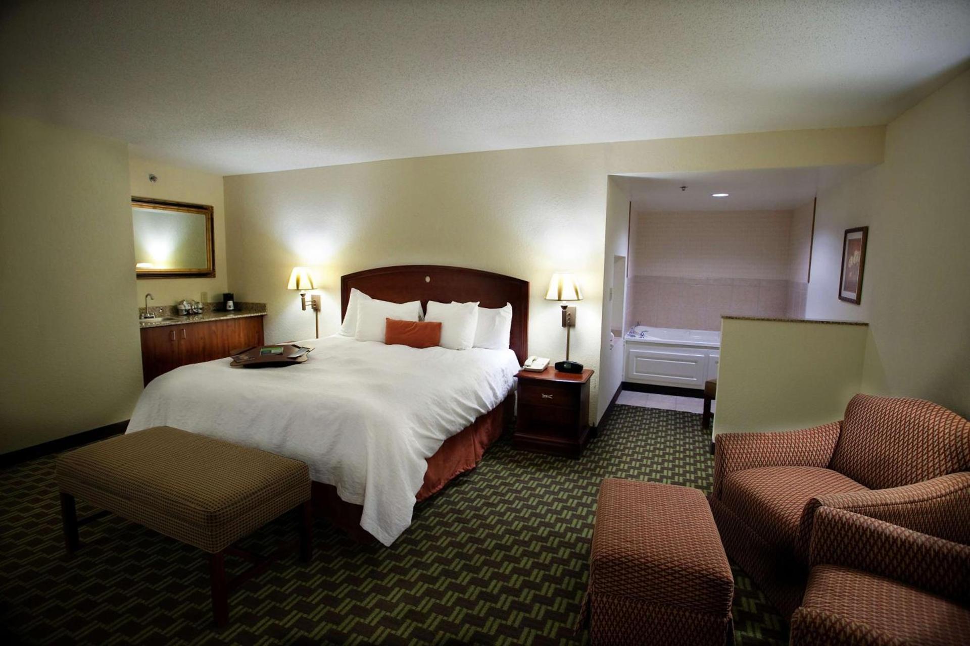 Hampton Inn Carrollton photo 27