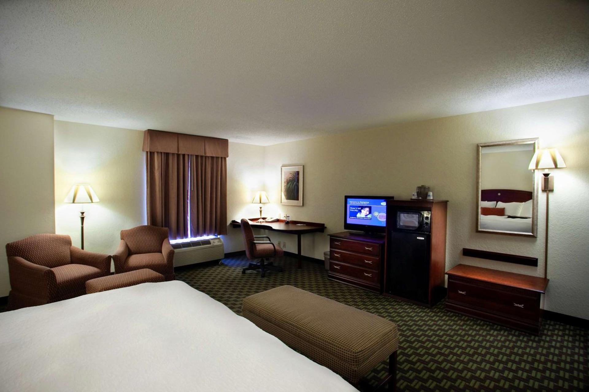 Hampton Inn Carrollton photo 28