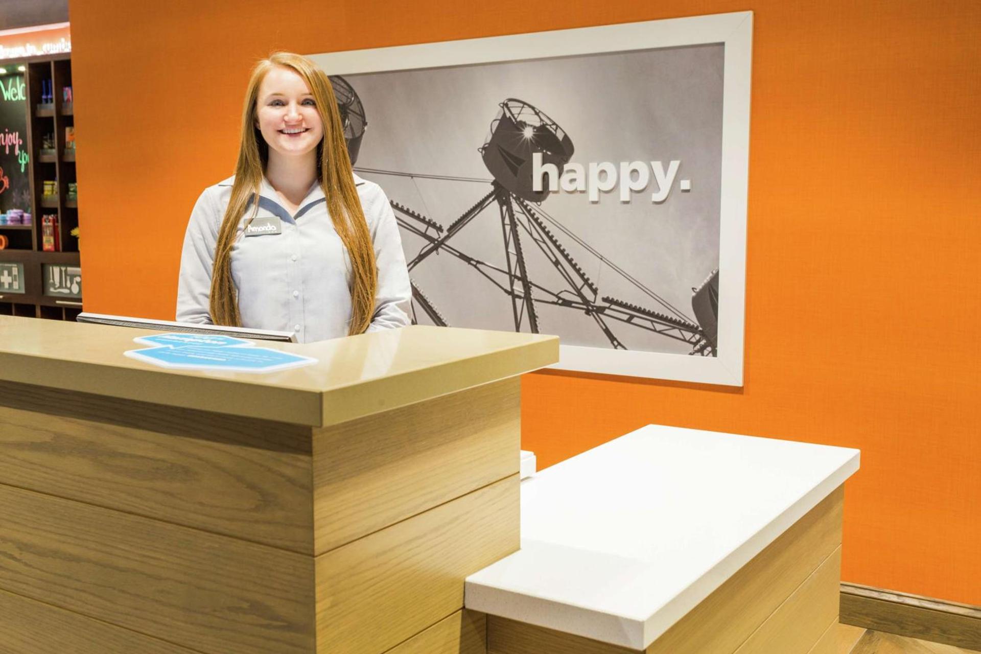 Hampton Inn Cumberland photo 6