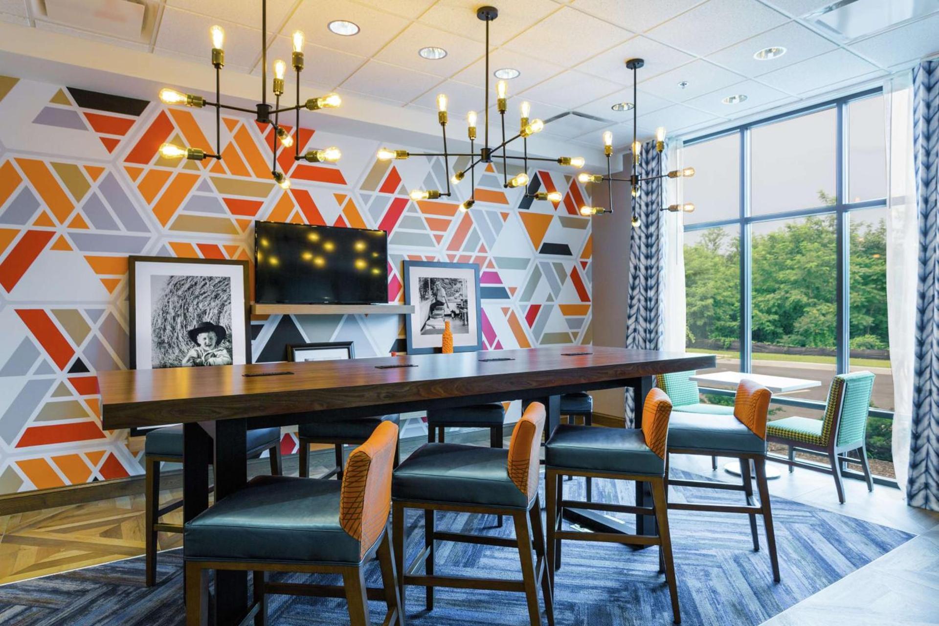 Hampton Inn Cumberland photo 7