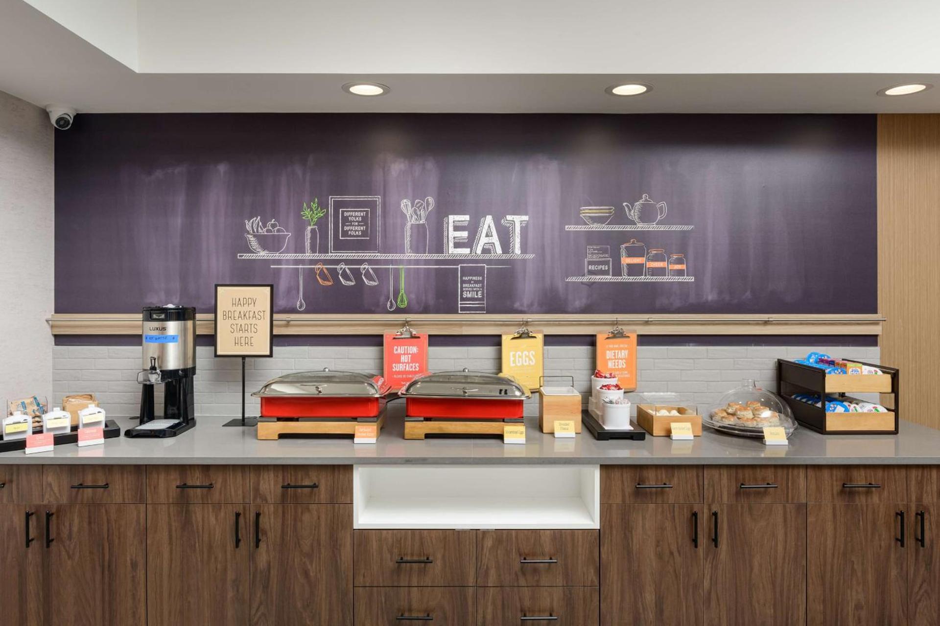 Hampton Inn Blue Ridge, GA photo 13