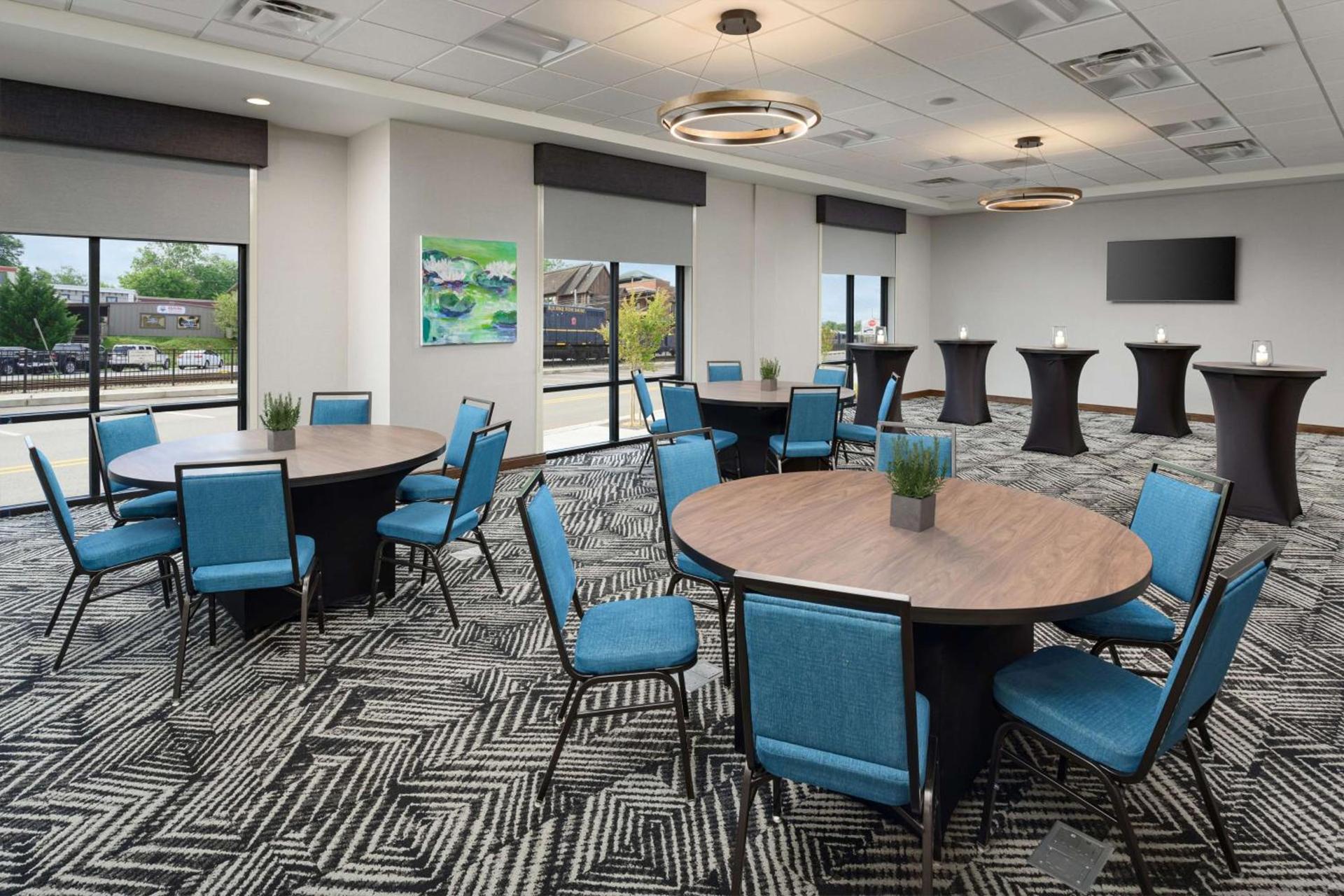 Hampton Inn Blue Ridge, GA photo 36