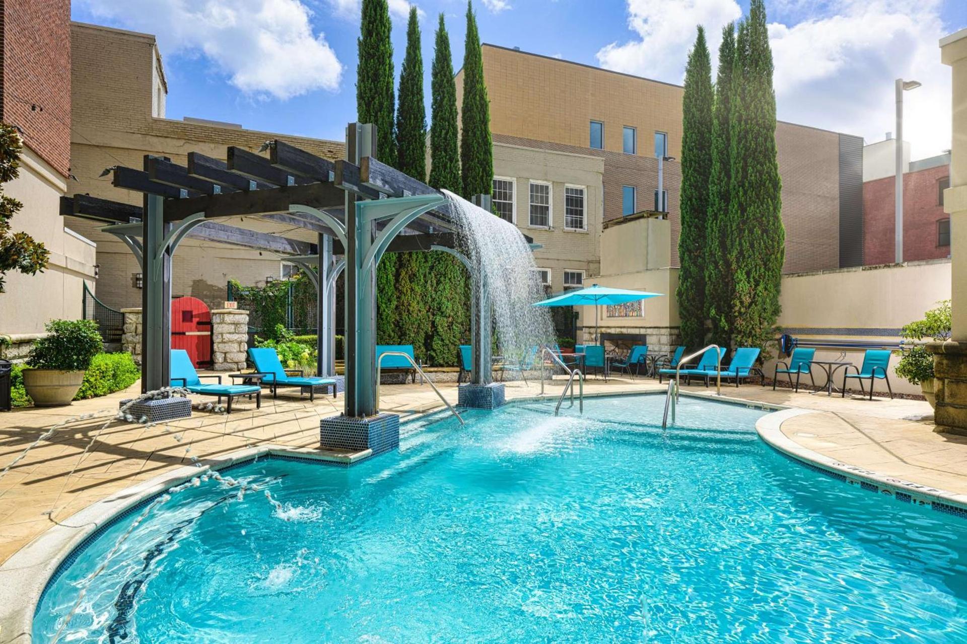 Hampton Inn & Suites Chattanooga Downtown photo 6
