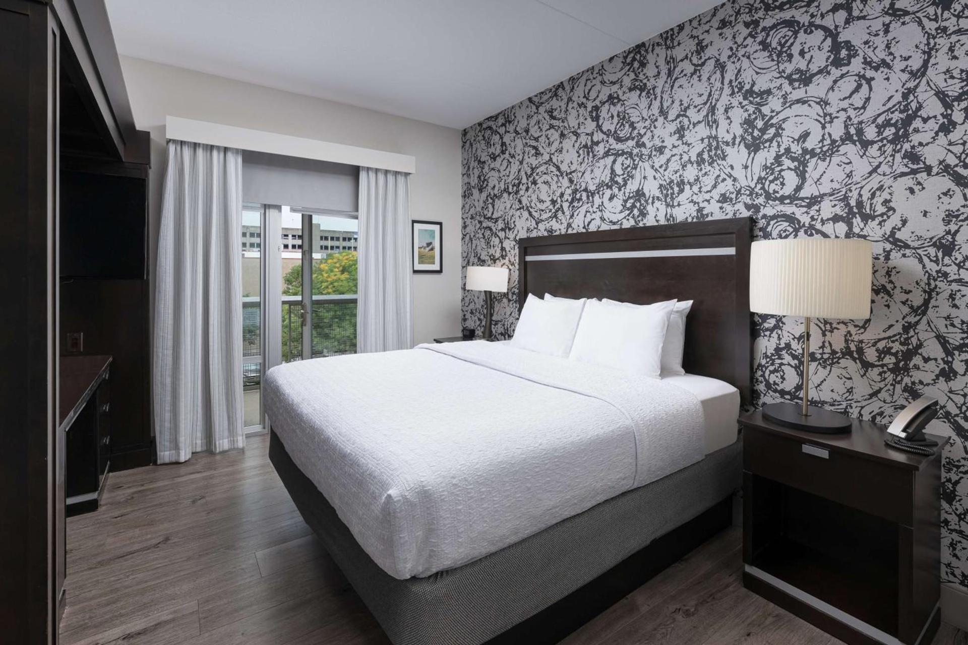 Hampton Inn & Suites Chattanooga Downtown photo 19