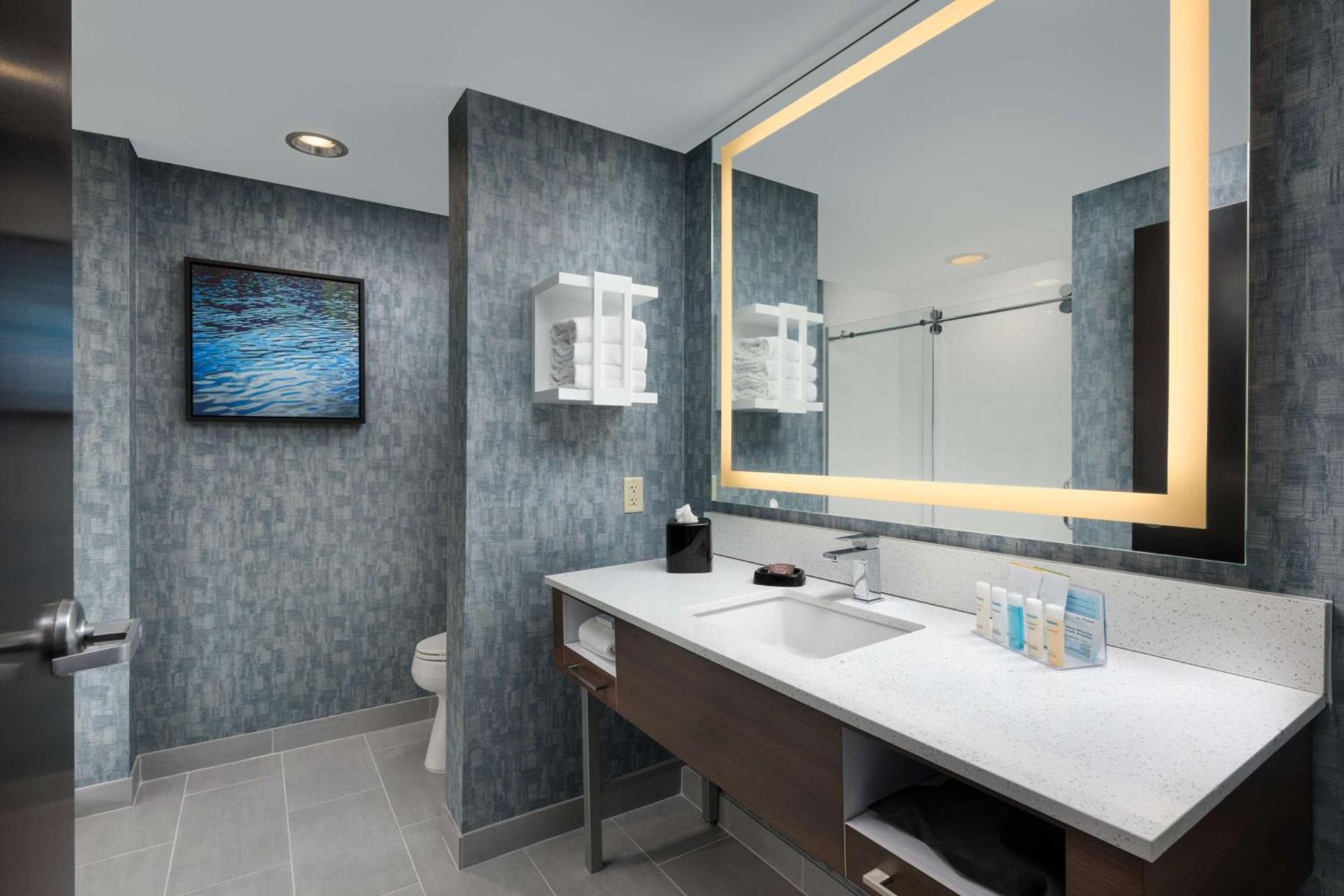 Hampton Inn & Suites Chattanooga Downtown photo 25