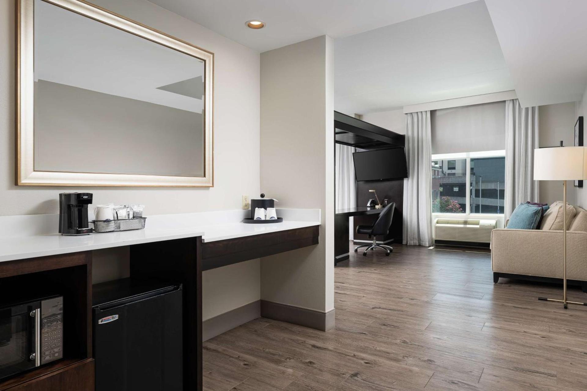 Hampton Inn & Suites Chattanooga Downtown photo 30