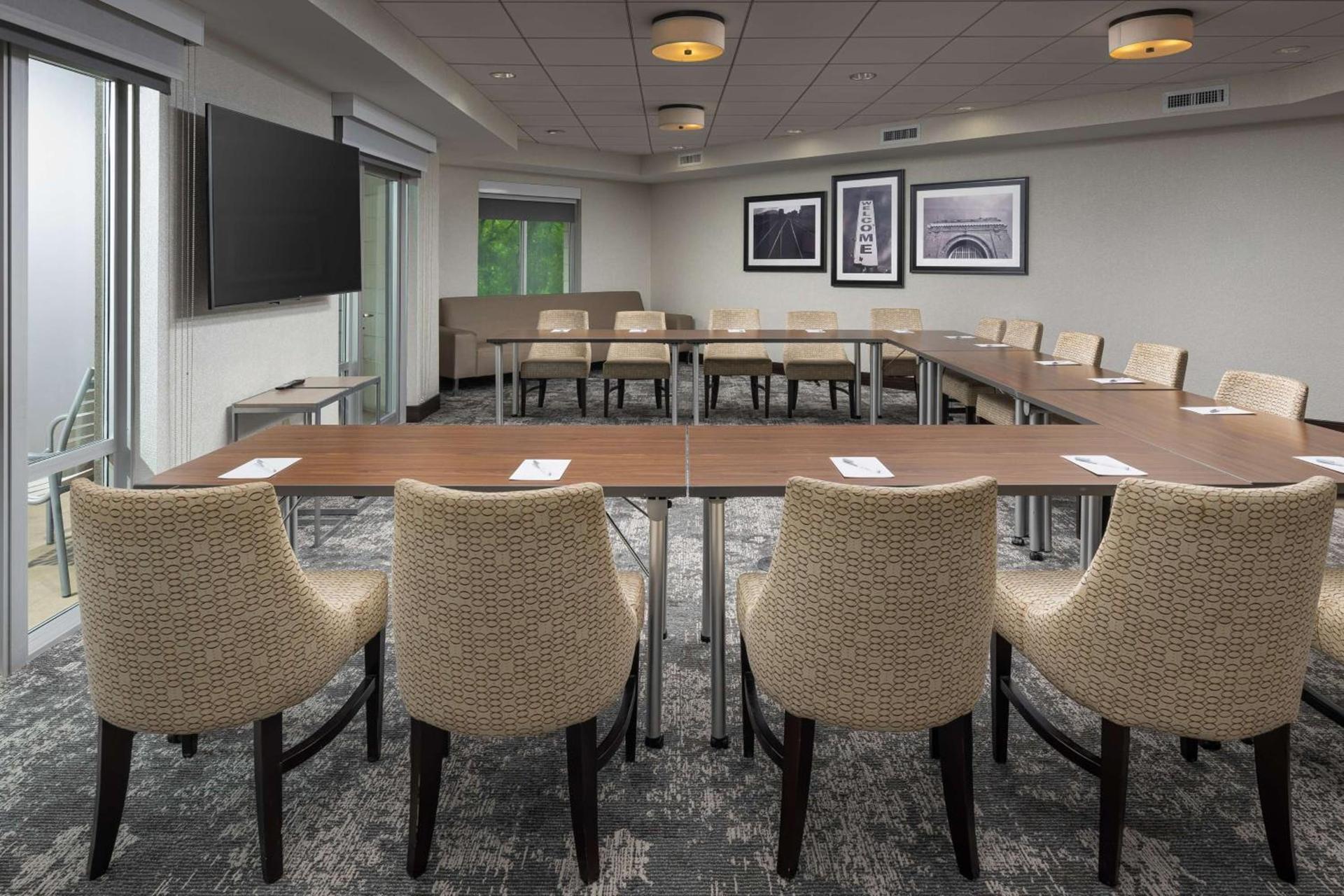 Hampton Inn & Suites Chattanooga Downtown photo 32
