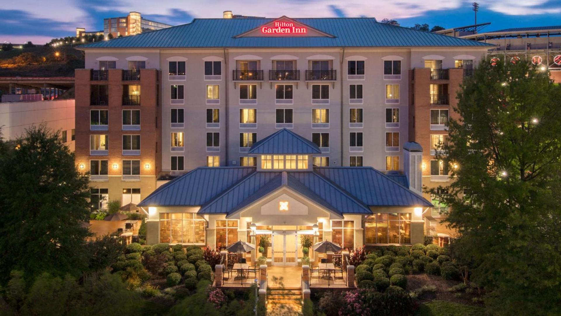 Hilton Garden Inn Chattanooga Downtown photo 1