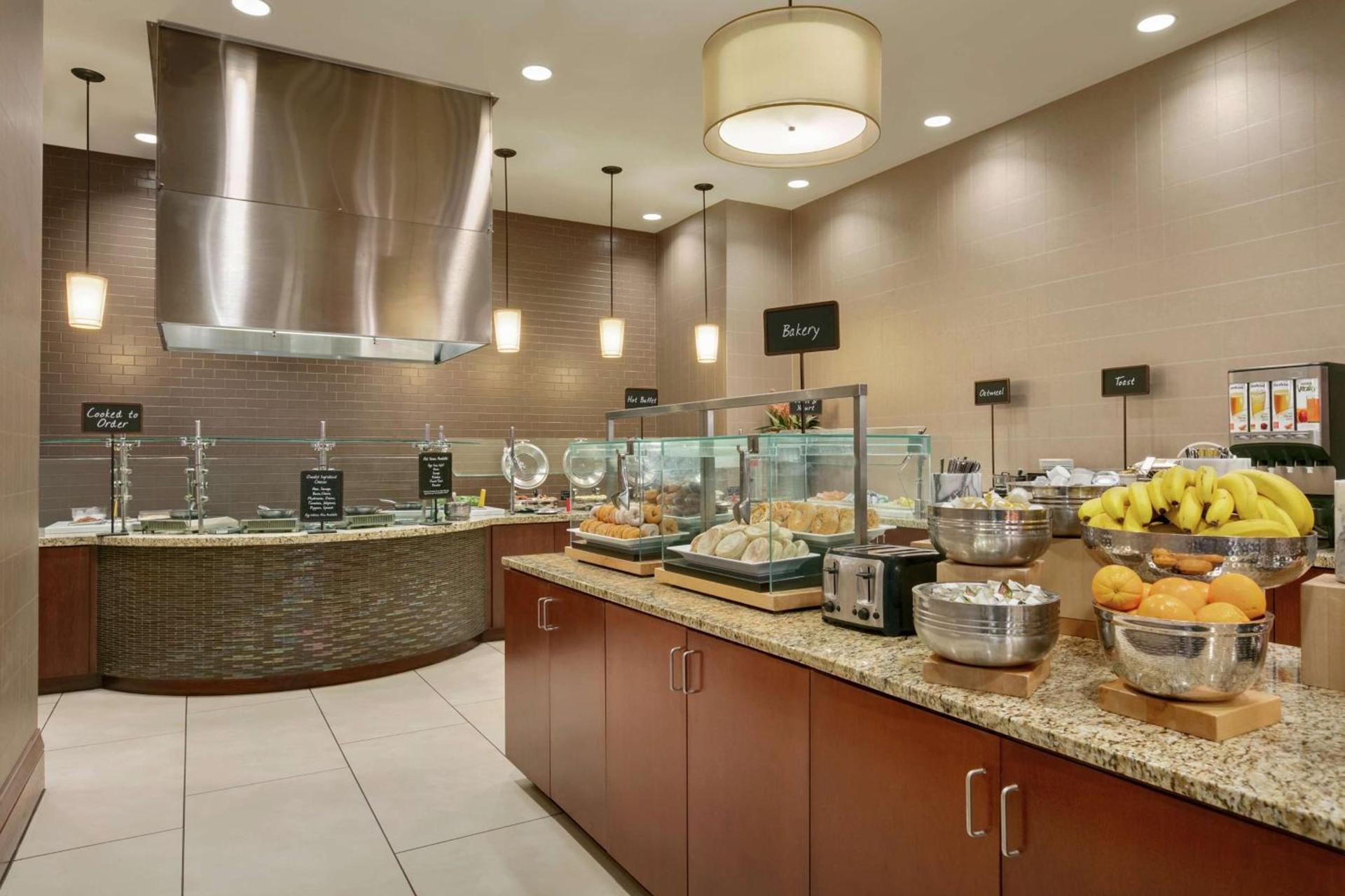 Embassy Suites Chattanooga Hamilton Place photo 17